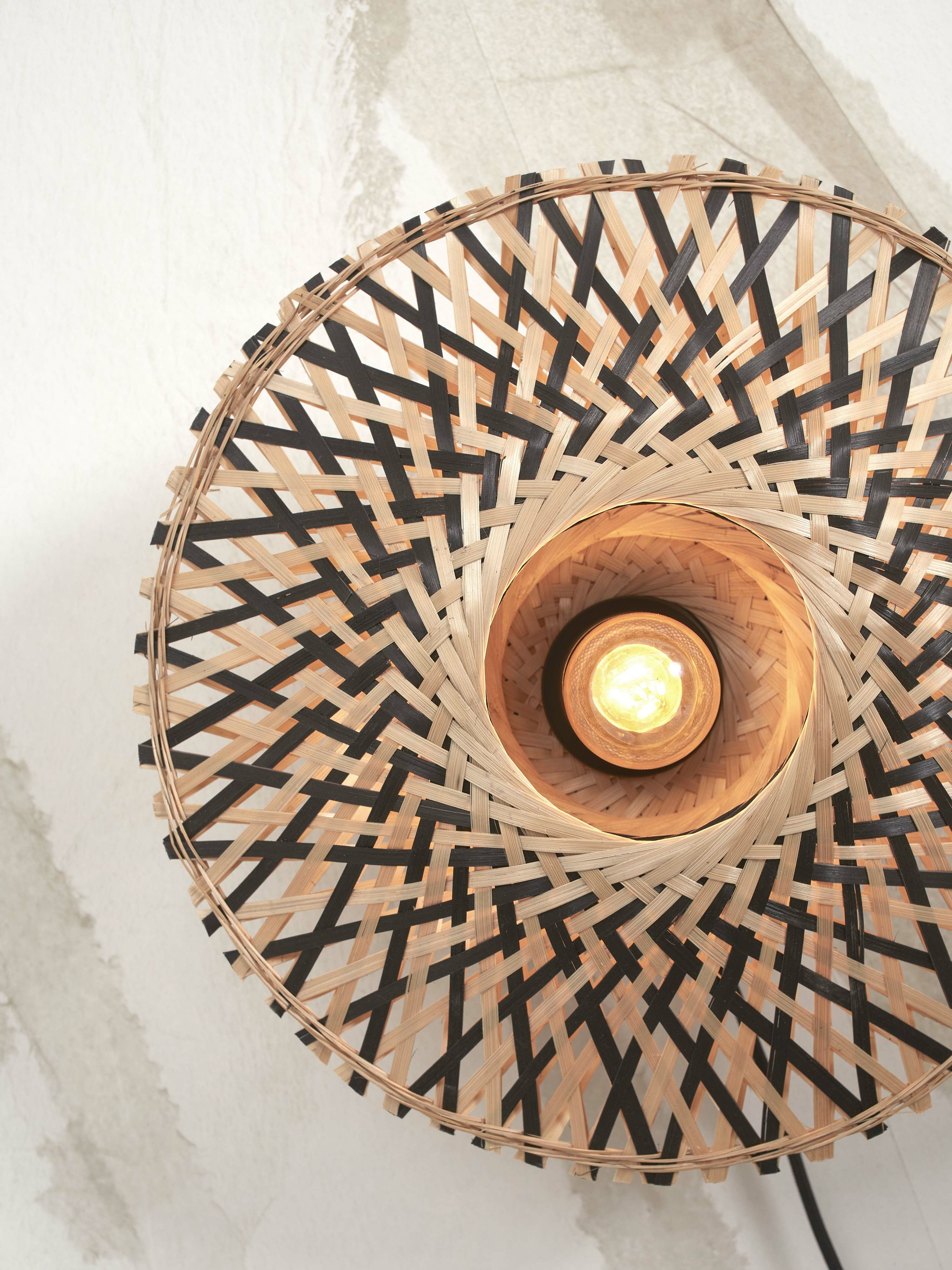 GOOD&MOJO Wandlamp 'Kalimantan' Bamboe, 30cm, kleur Naturel/Zwart
