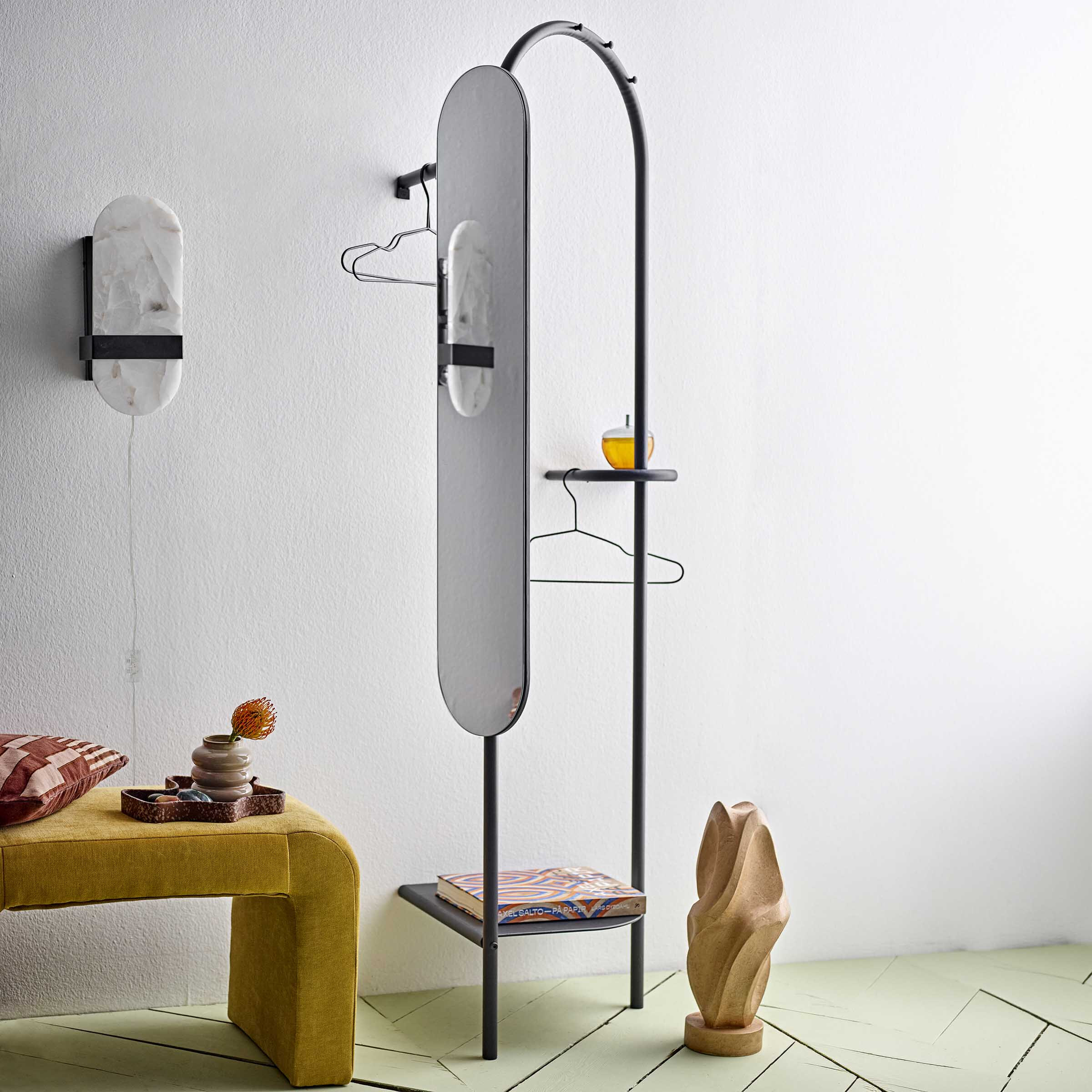 Bloomingville Kapstok Belen Met spiegel, 185cm - Zwart - Passpiegel