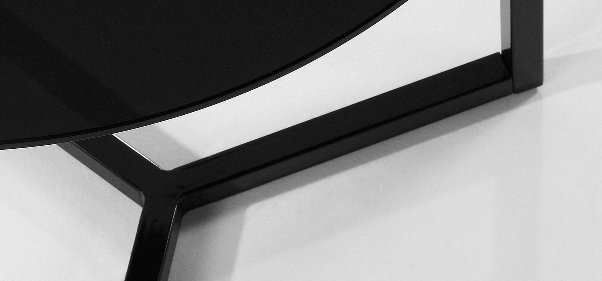 Kave Home Bijzettafel 'Raeam', kleur zwart