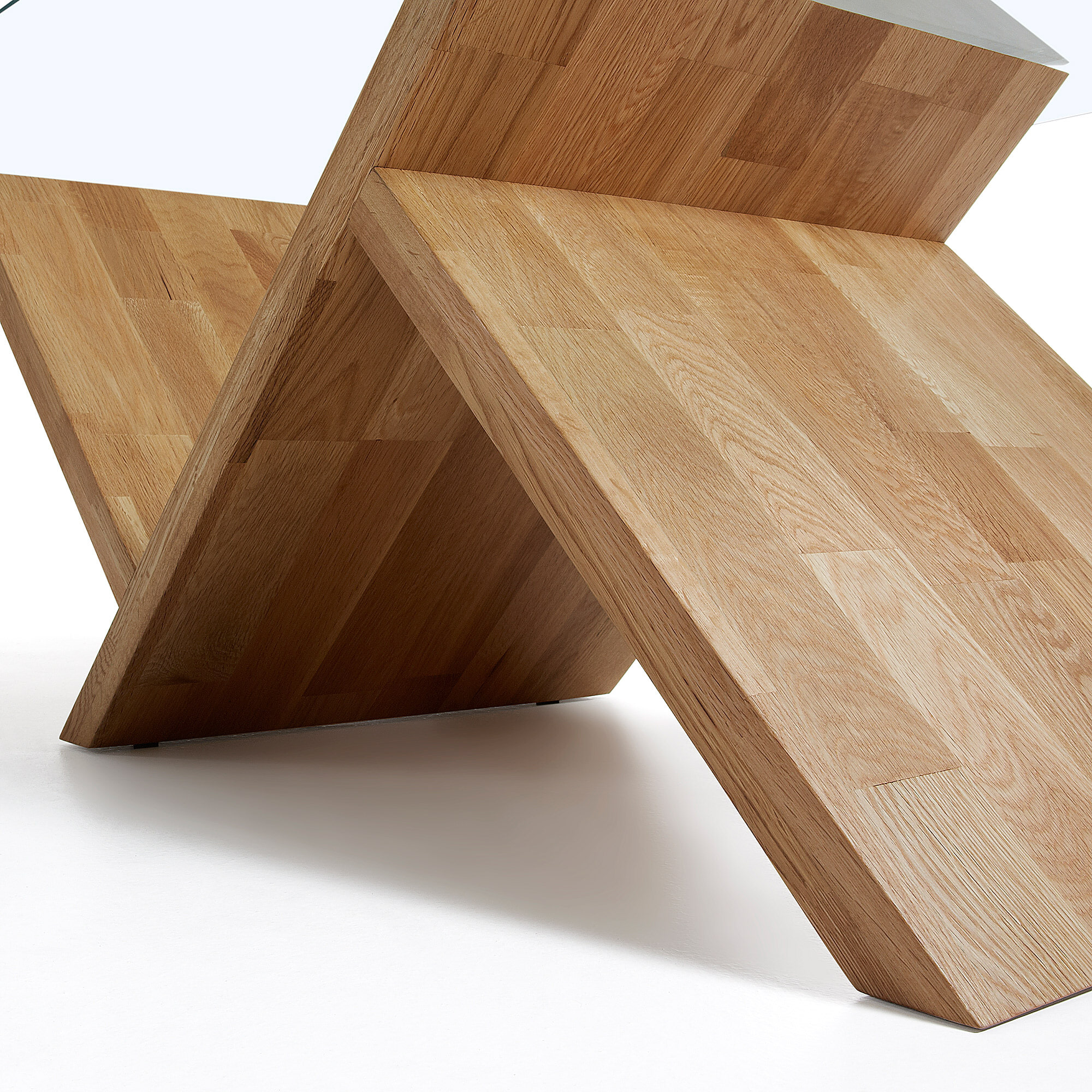 Kave Home Salontafel 'Waley' Eiken met glasplaat, 120 x 70cm