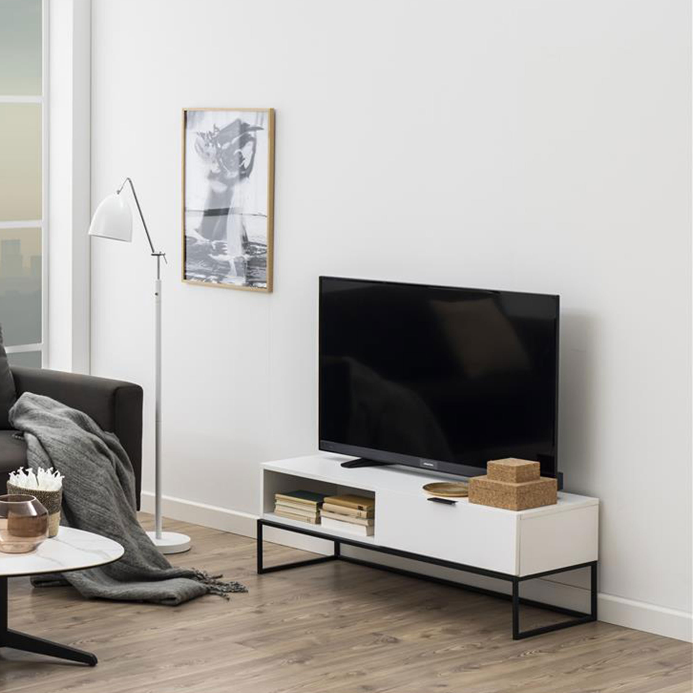 Interstil TV-meubel 'Kobe' 120cm Interstil TV-meubel 'Kobe' 120cm