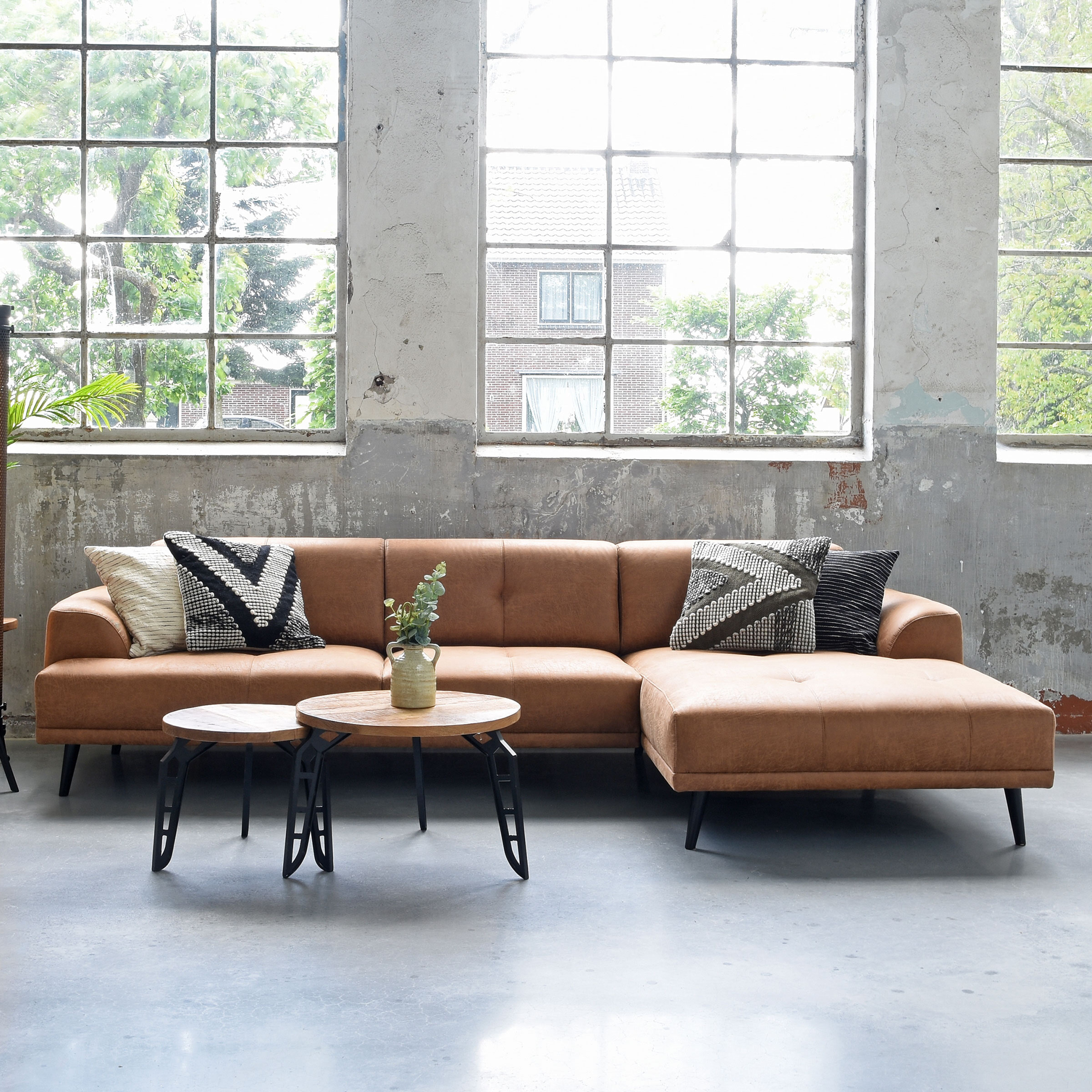 LABEL51 Loungebank 'Salerno' Rechts, Microfiber, kleur Cognac LABEL51 Loungebank 'Salerno' Rechts, Microfiber, kleur Cognac