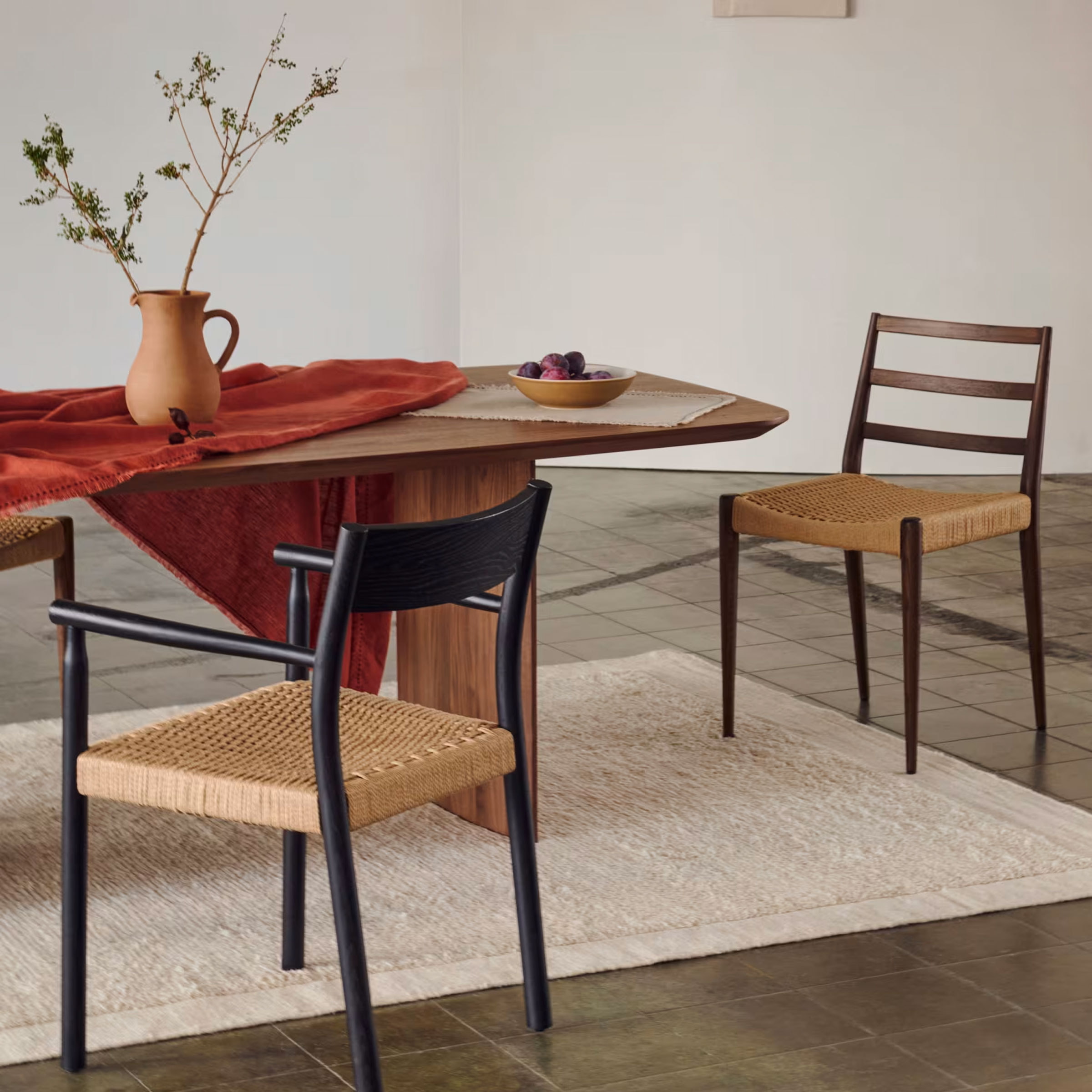 Kave Home Eettafel 'Litto' Deens ovaal, Walnoot, 240 x 100cm