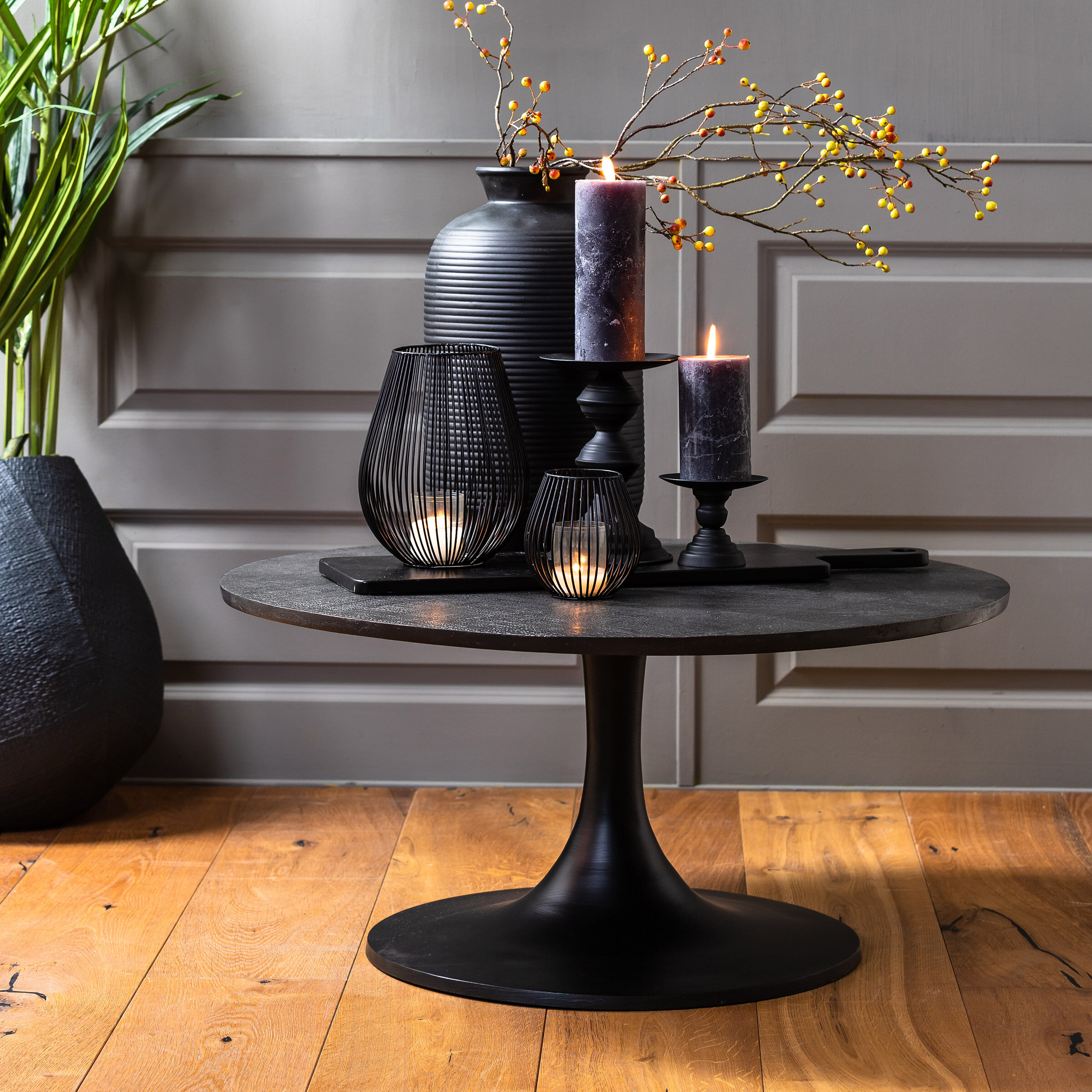Light & Living Salontafel 'Rickerd' Ø76cm, kleur Antiek Zwart Light & Living Salontafel 'Rickerd' Ø76cm, kleur Antiek Zwart