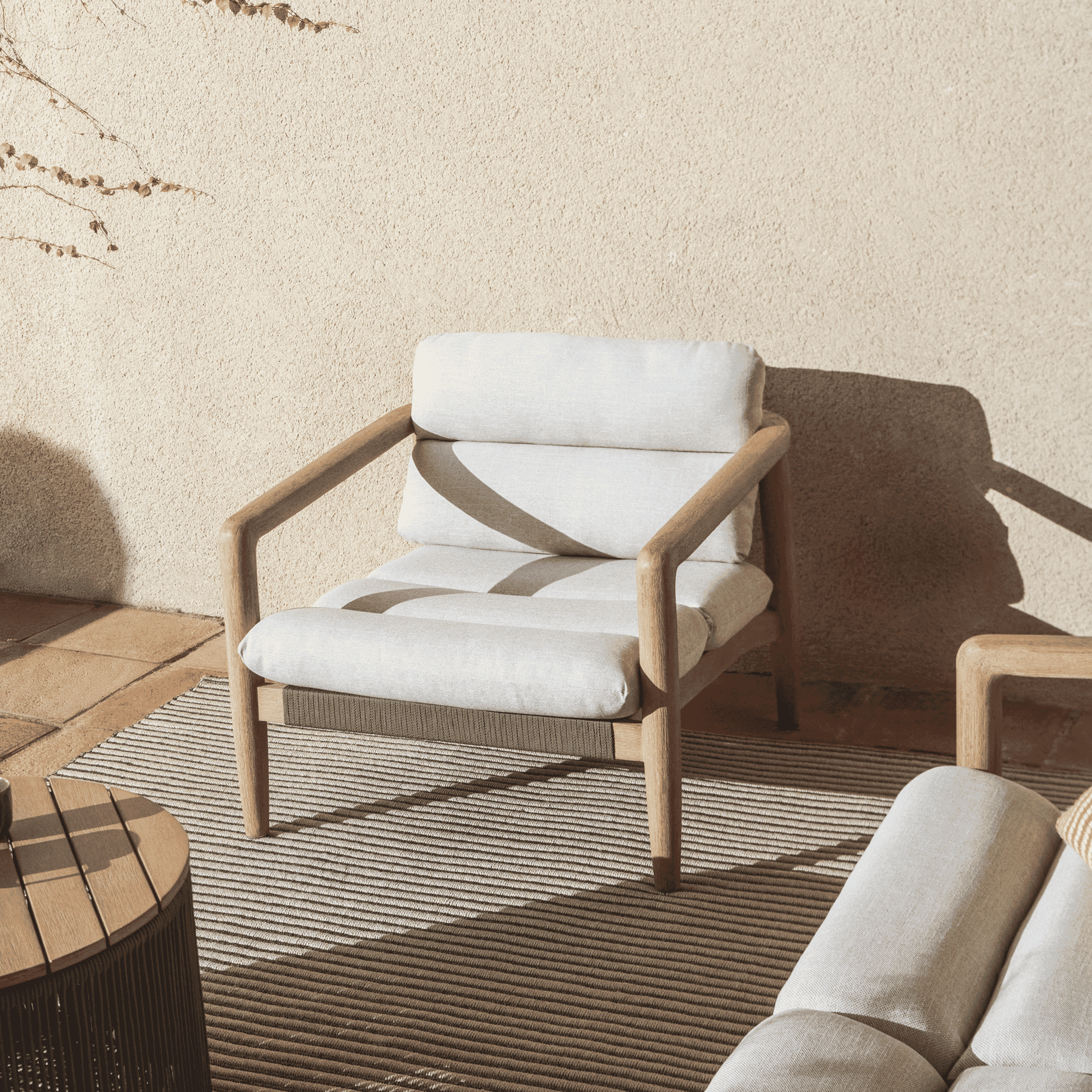 Kave Home Loungestoel 'Menfi' Acaciahout en touw