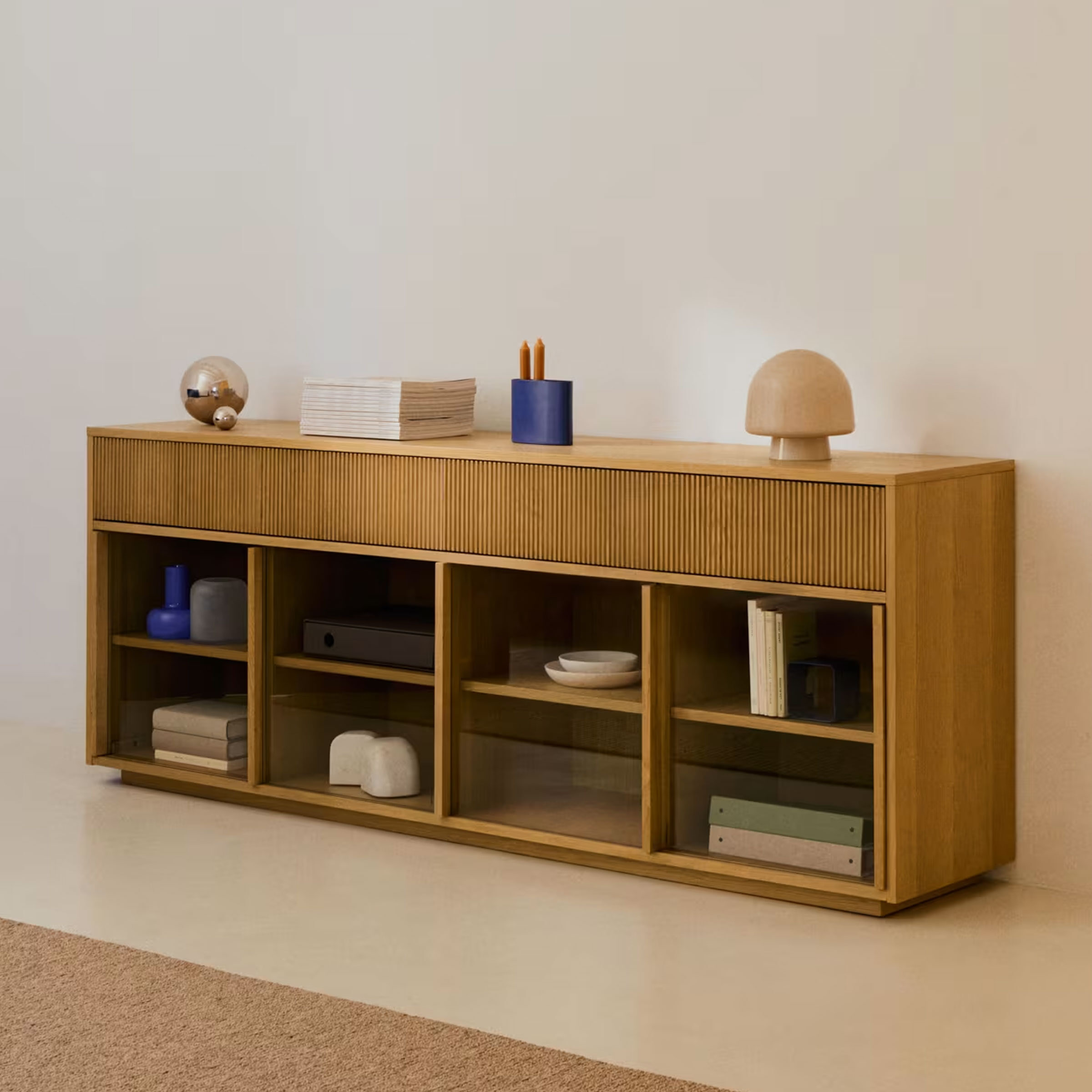 Kave Home Dressoir Helvine Eiken en glas, 200cm - Bruin - Japandi