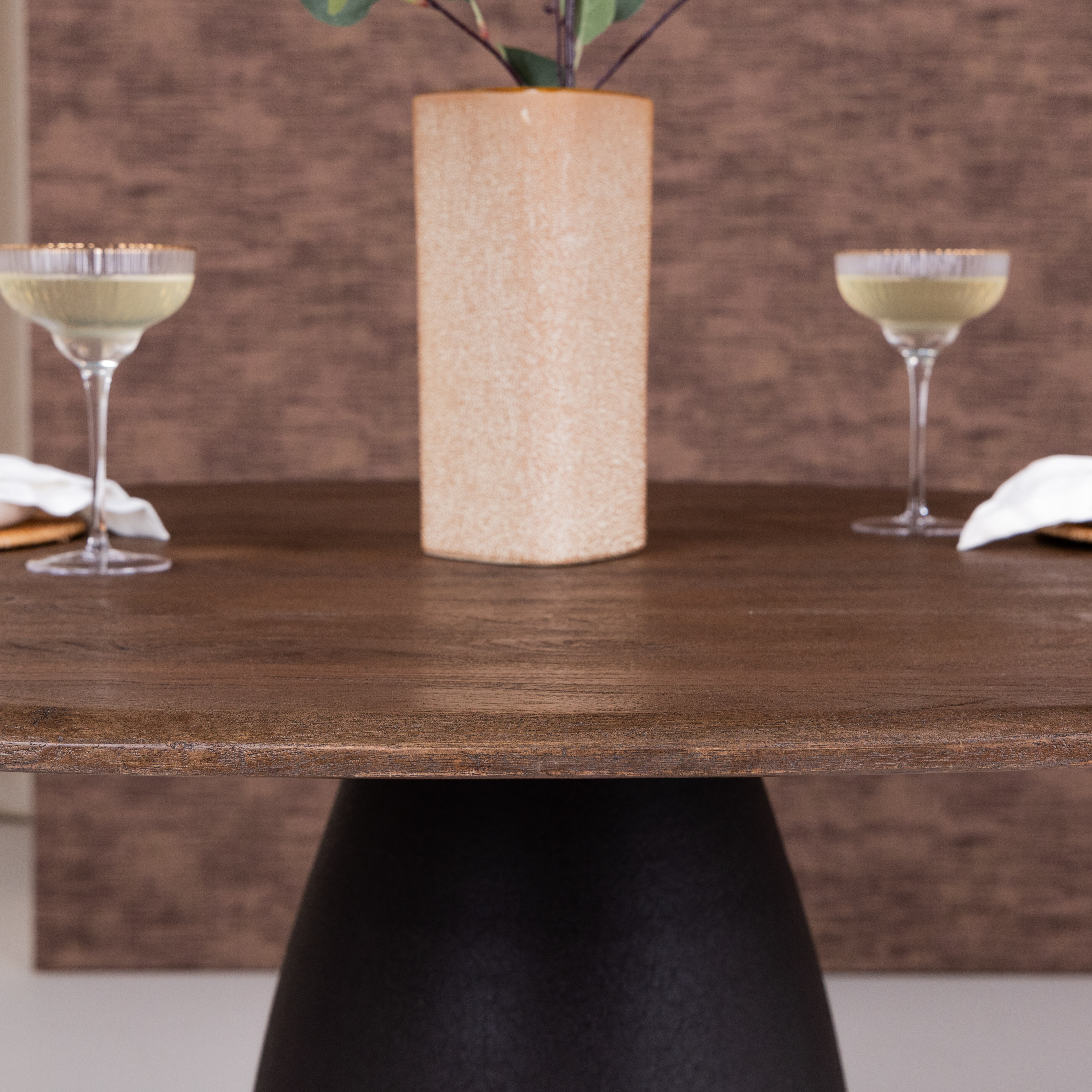 Sohome Organische Eettafel 'Madin' Mangohout, 140cm, kleur Espresso