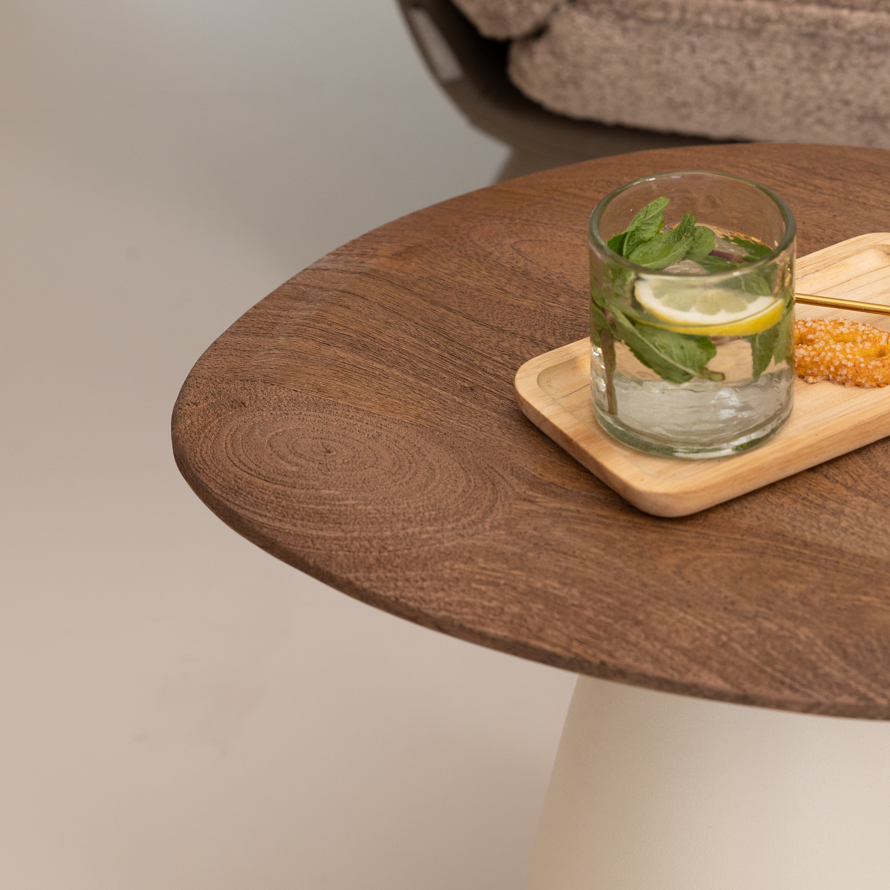 Sohome Organische Bijzettafel 'Madin' Mangohout, 50cm