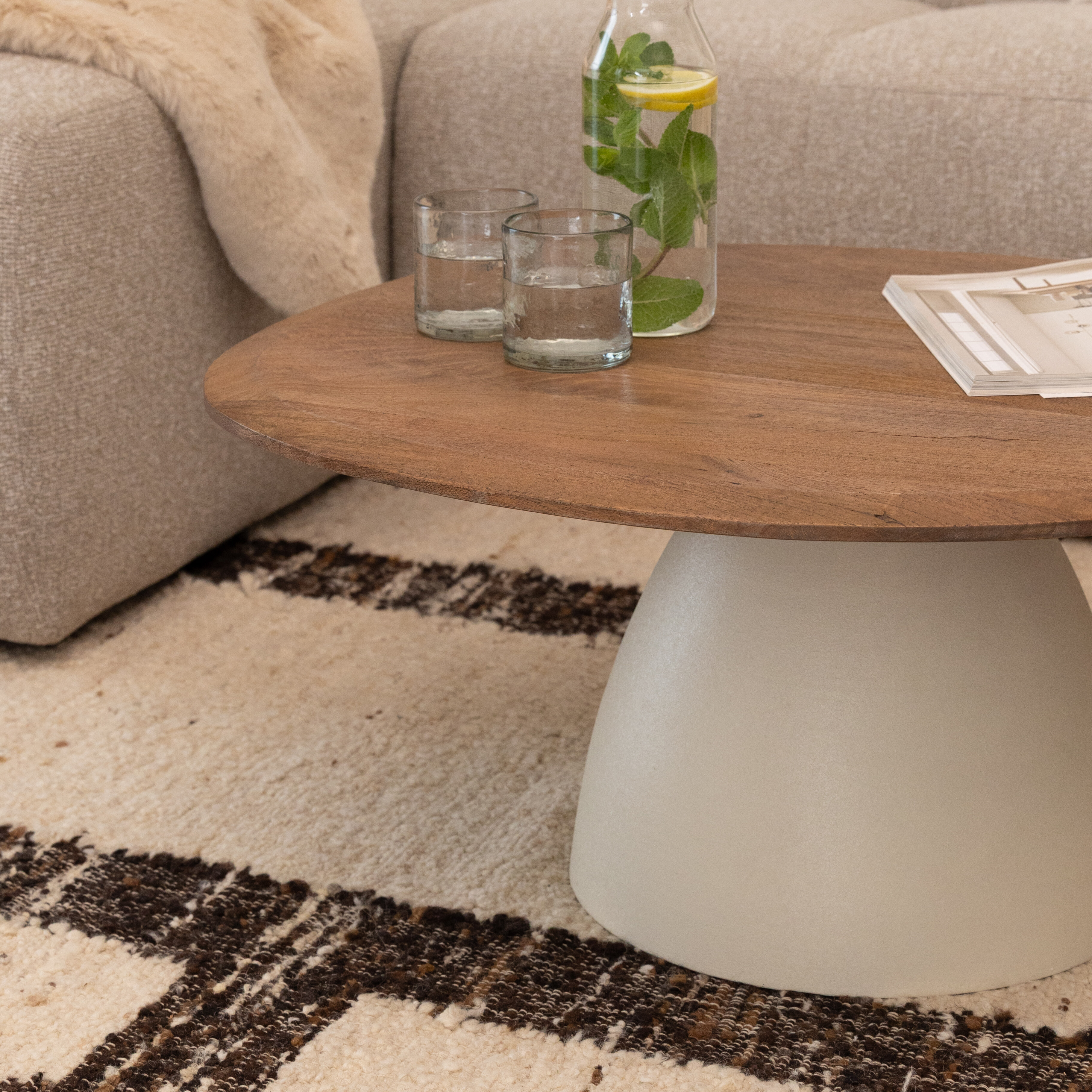 Sohome Organische Salontafel 'Madin' Mangohout, Set van 2 stuks