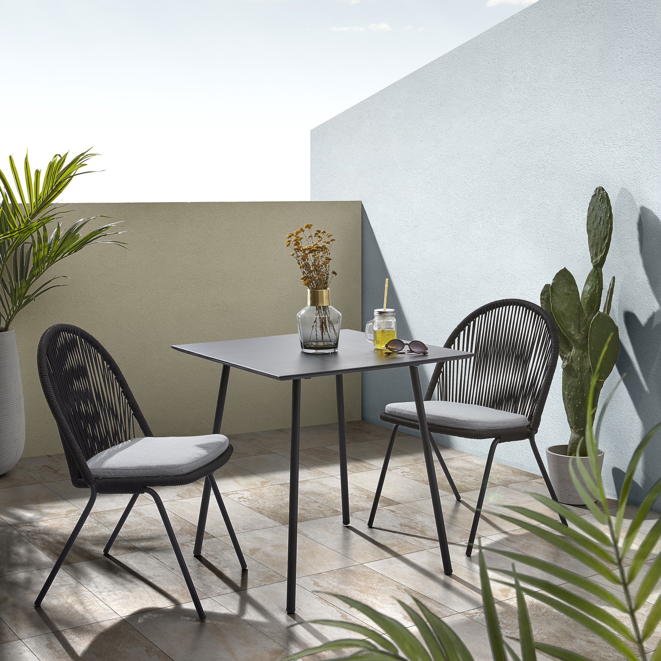 Kave Home Eettafel 'Mathis' 75 x 75cm, kleur Zwart