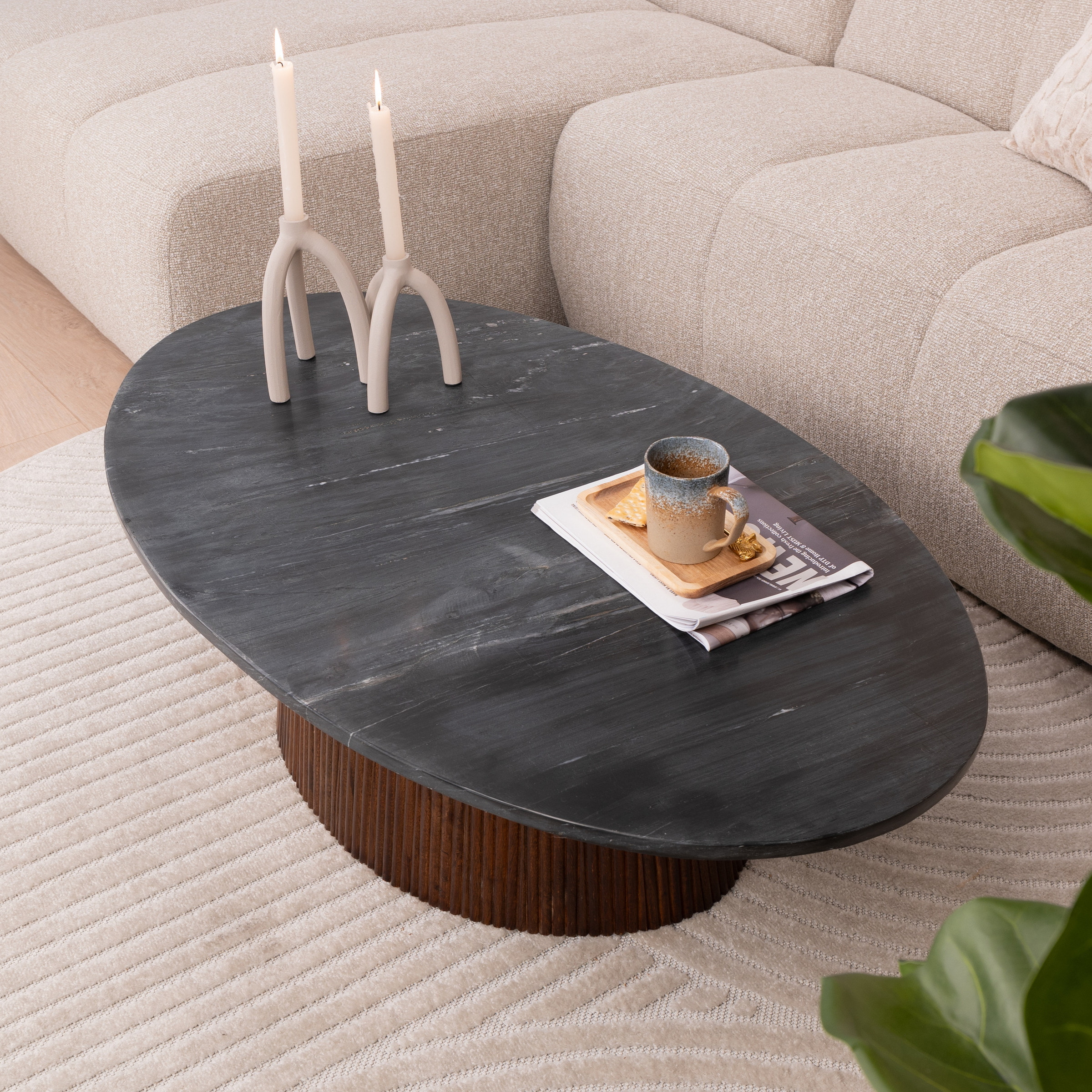 Eleonora Ovale Salontafel 'Maxim' Mangohout en marmer, 120 x 70cm