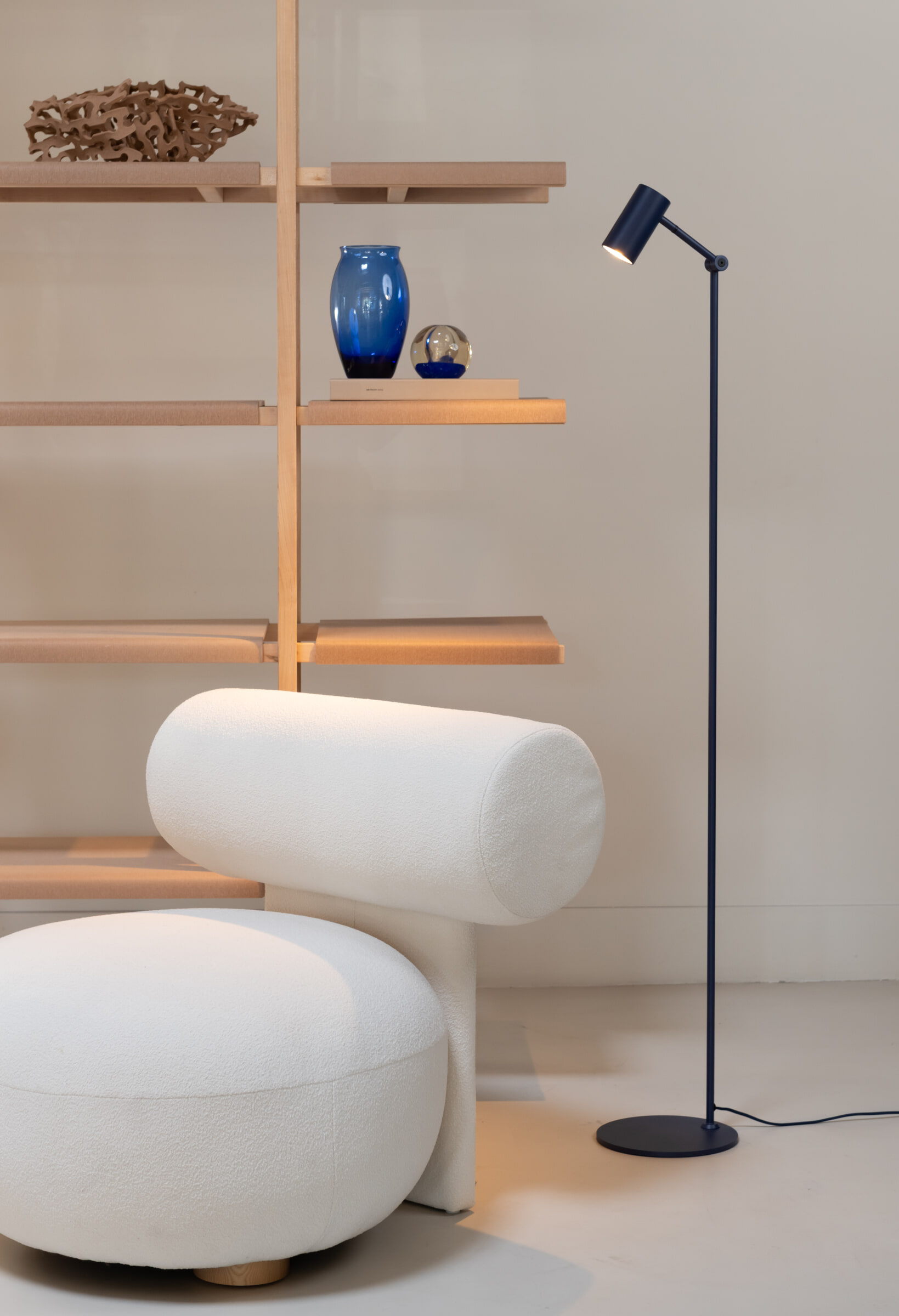 its about RoMi Vloerlamp 'Montreux' 150cm, kleur Donkerblauw