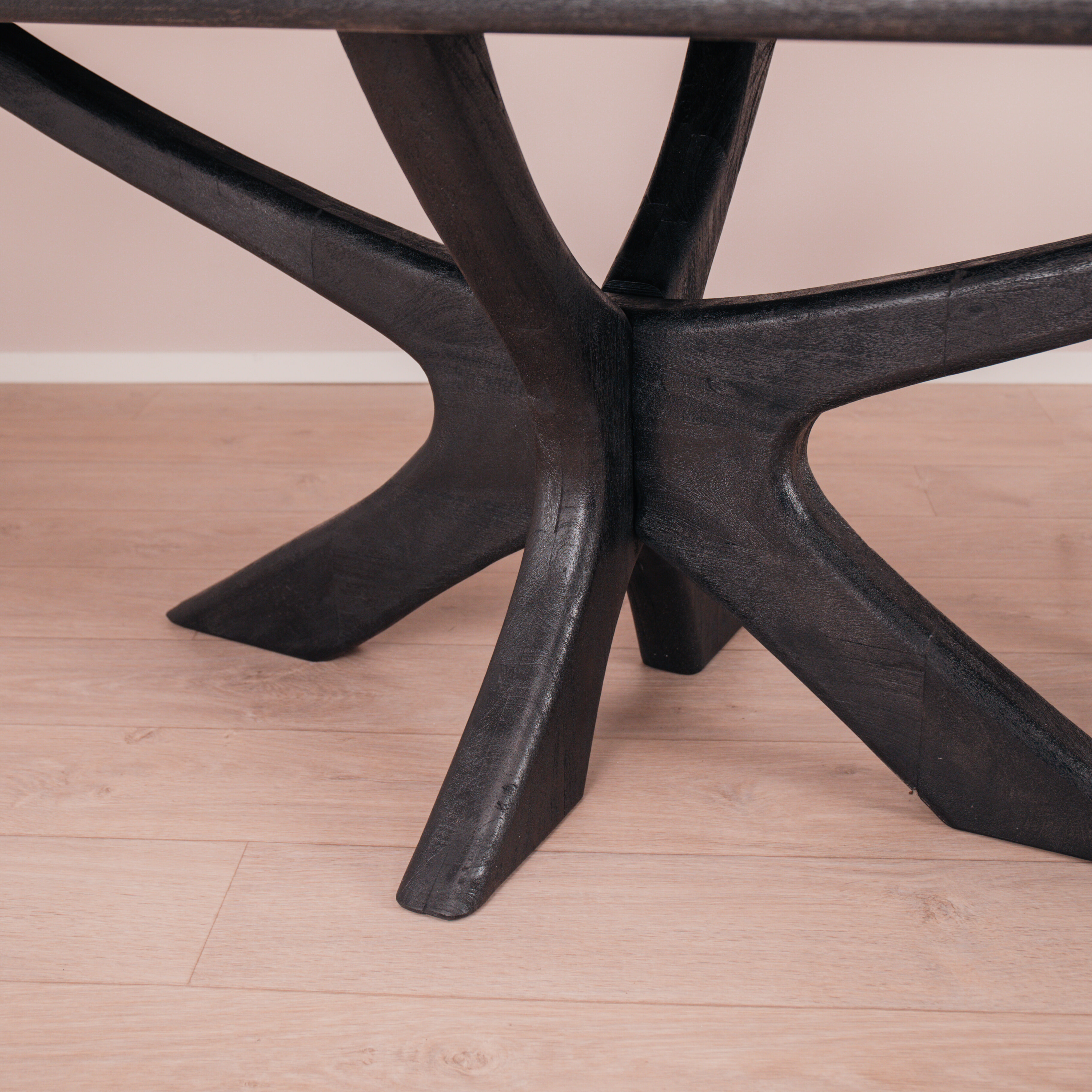 Sohome Deens Ovale Eettafel 'Mabel' Mangohout, 250 x 105cm, kleur Zwart