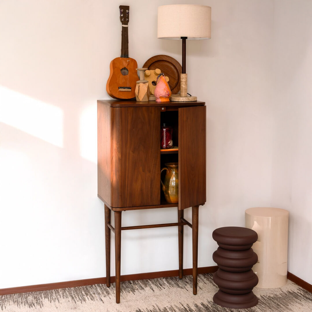 Dutchbone Opbergkast Morrison Walnoothout, 125 x 45cm - Bruin