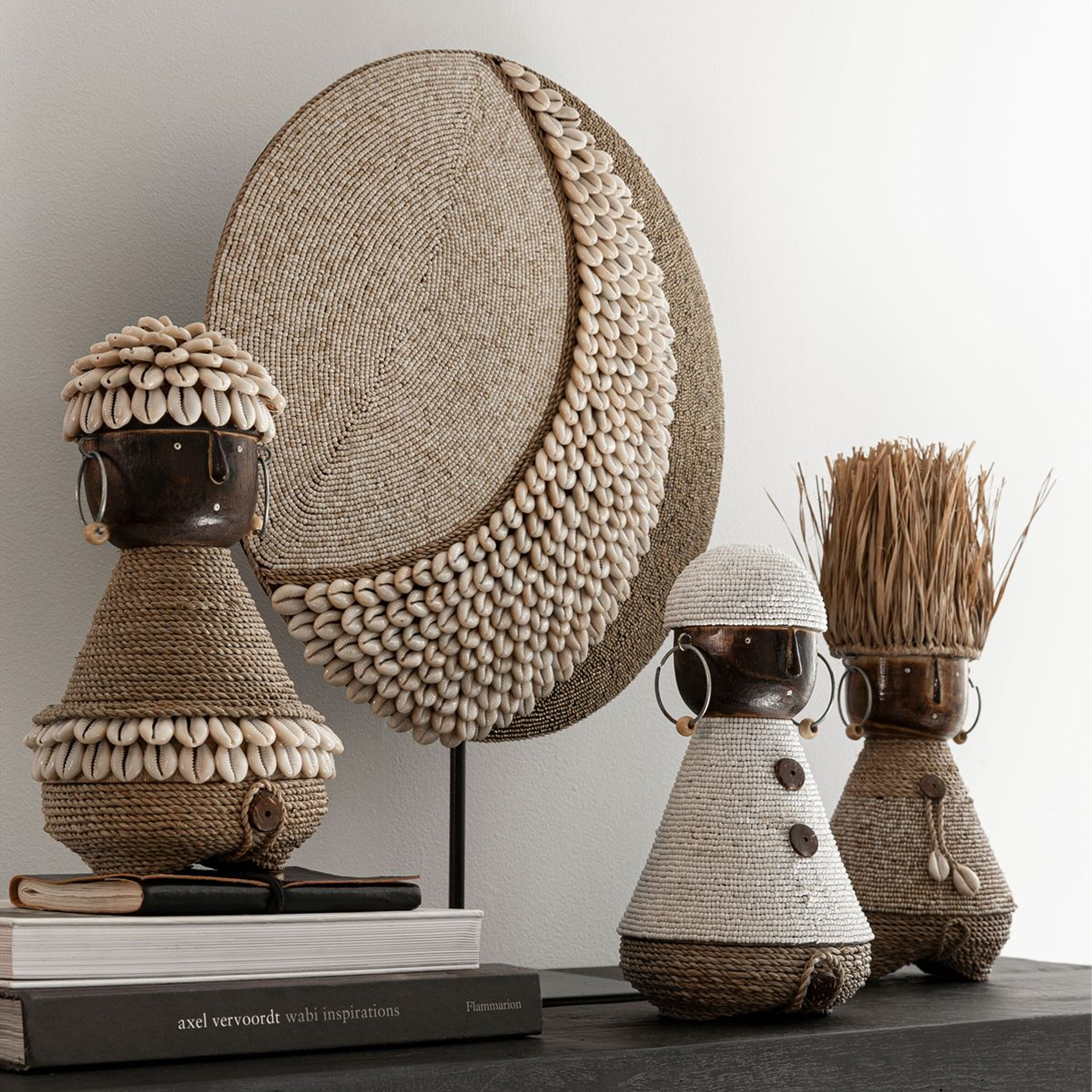MUST Living Ornament 'Cameron' op standaard, 55cm