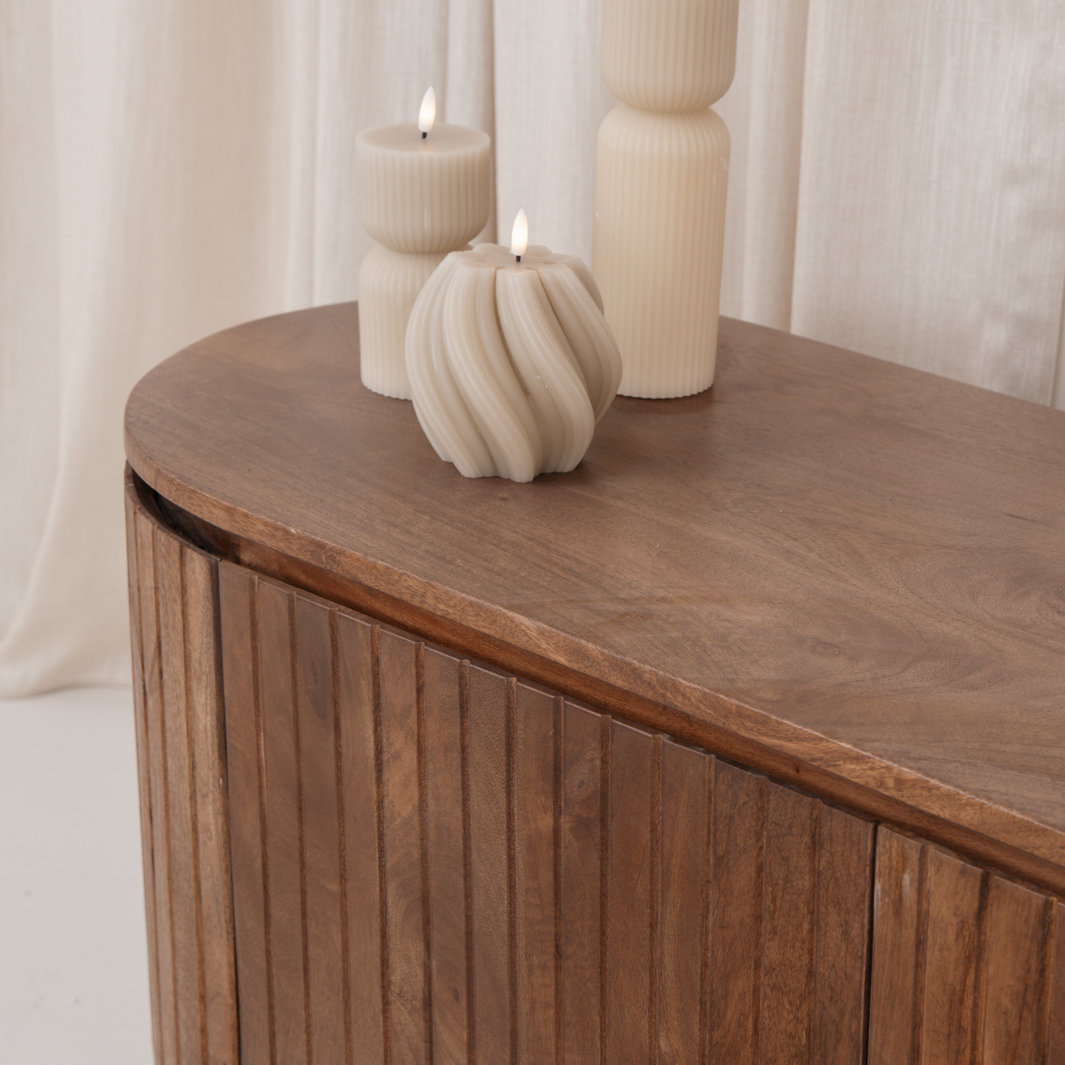 Livingfurn TV-meubel 'Noor' Mangohout, 170cm, kleur Naturel