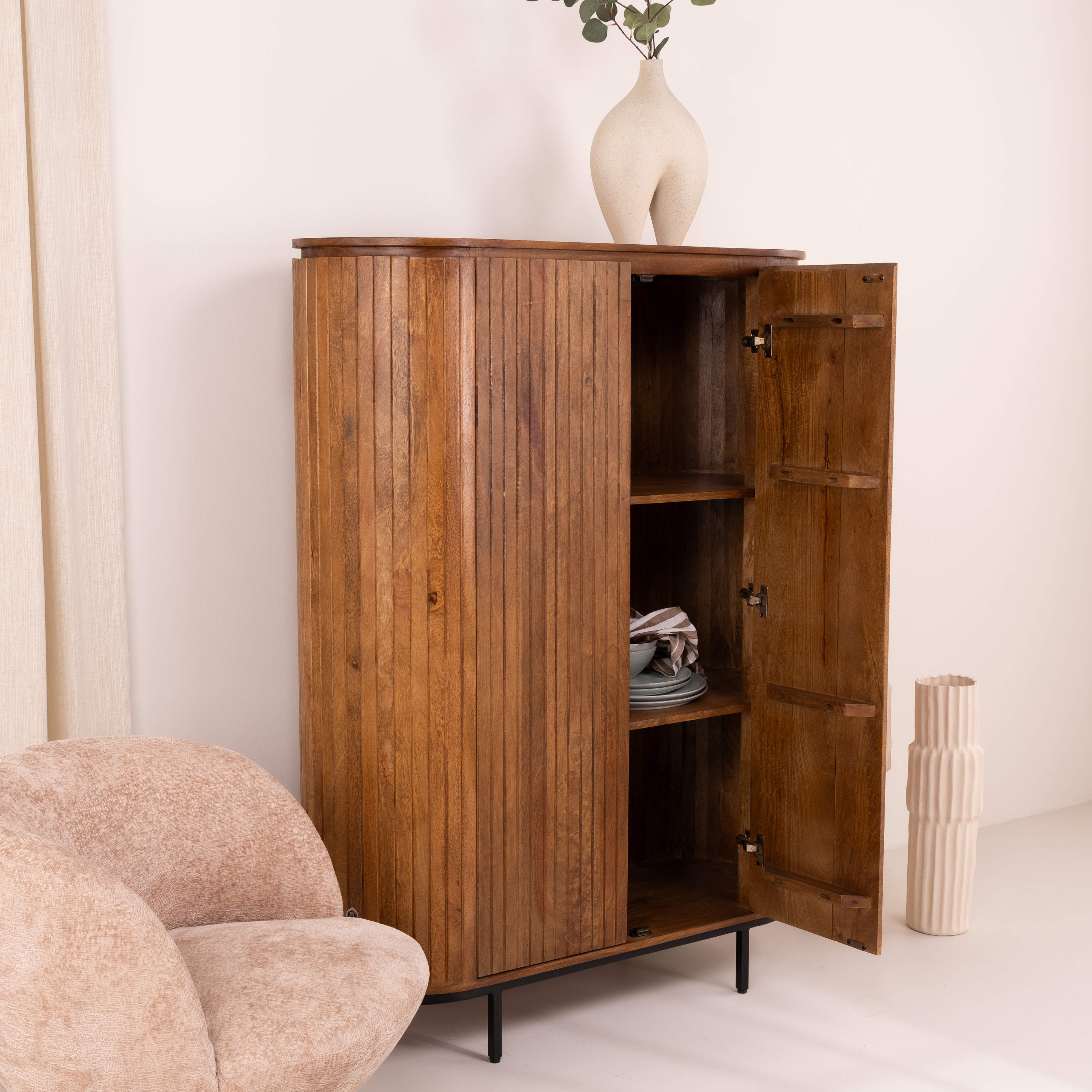Livingfurn Opbergkast 'Noor' Mangohout, 150 x 115cm, kleur Naturel
