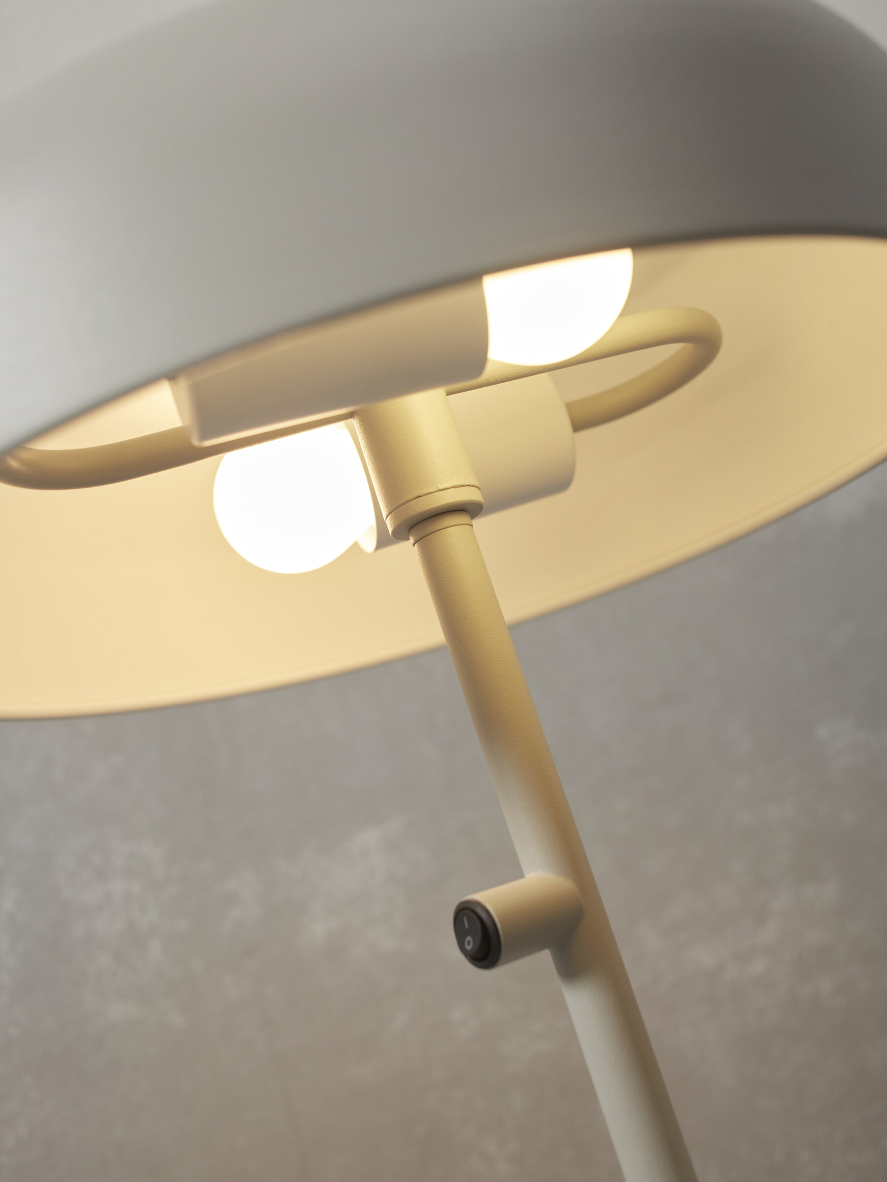 its about RoMi Tafellamp 'Porto' 45cm, kleur Lichtgrijs