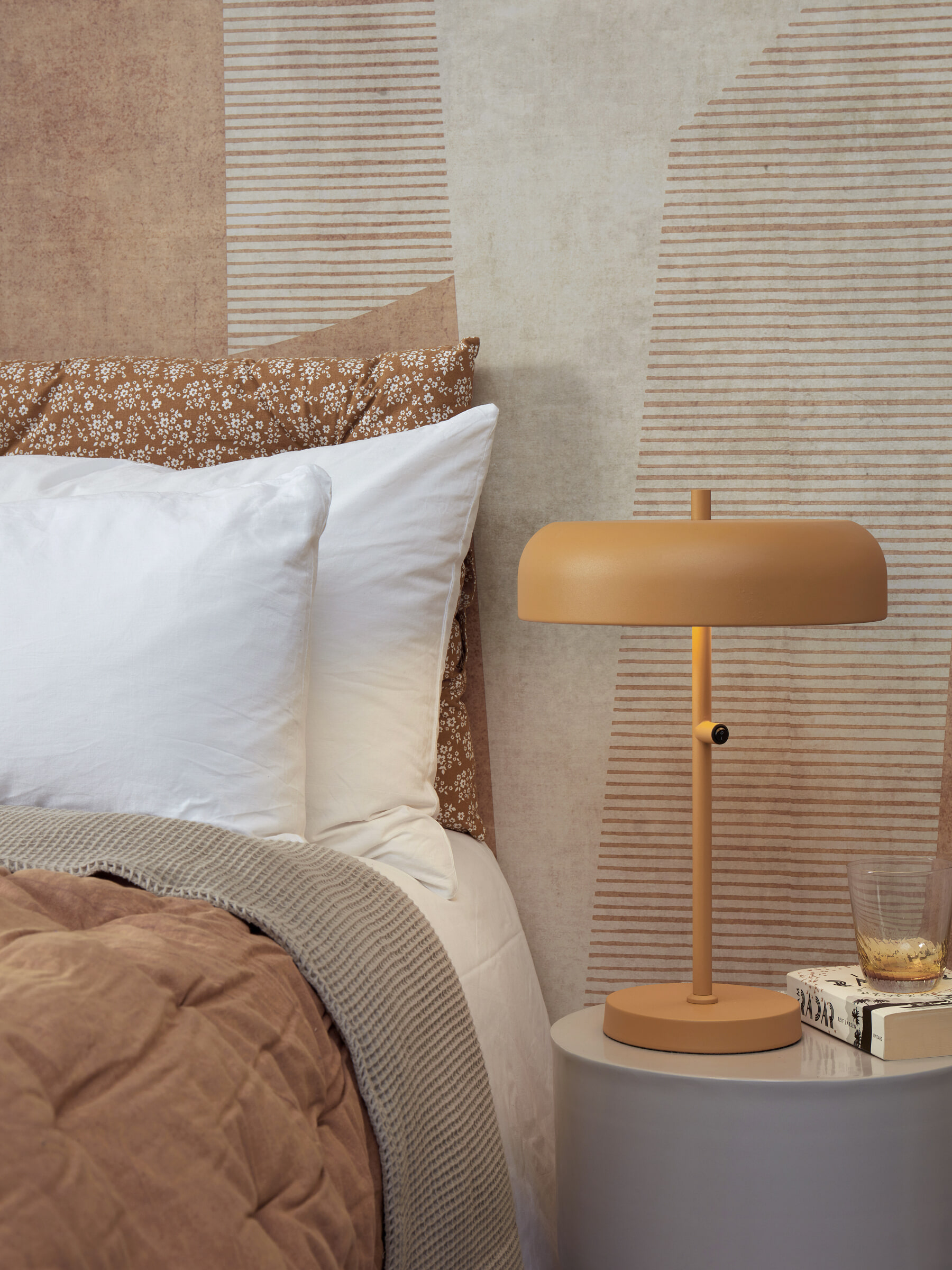 its about RoMi Tafellamp 'Porto' 45cm, kleur Mosterdgeel