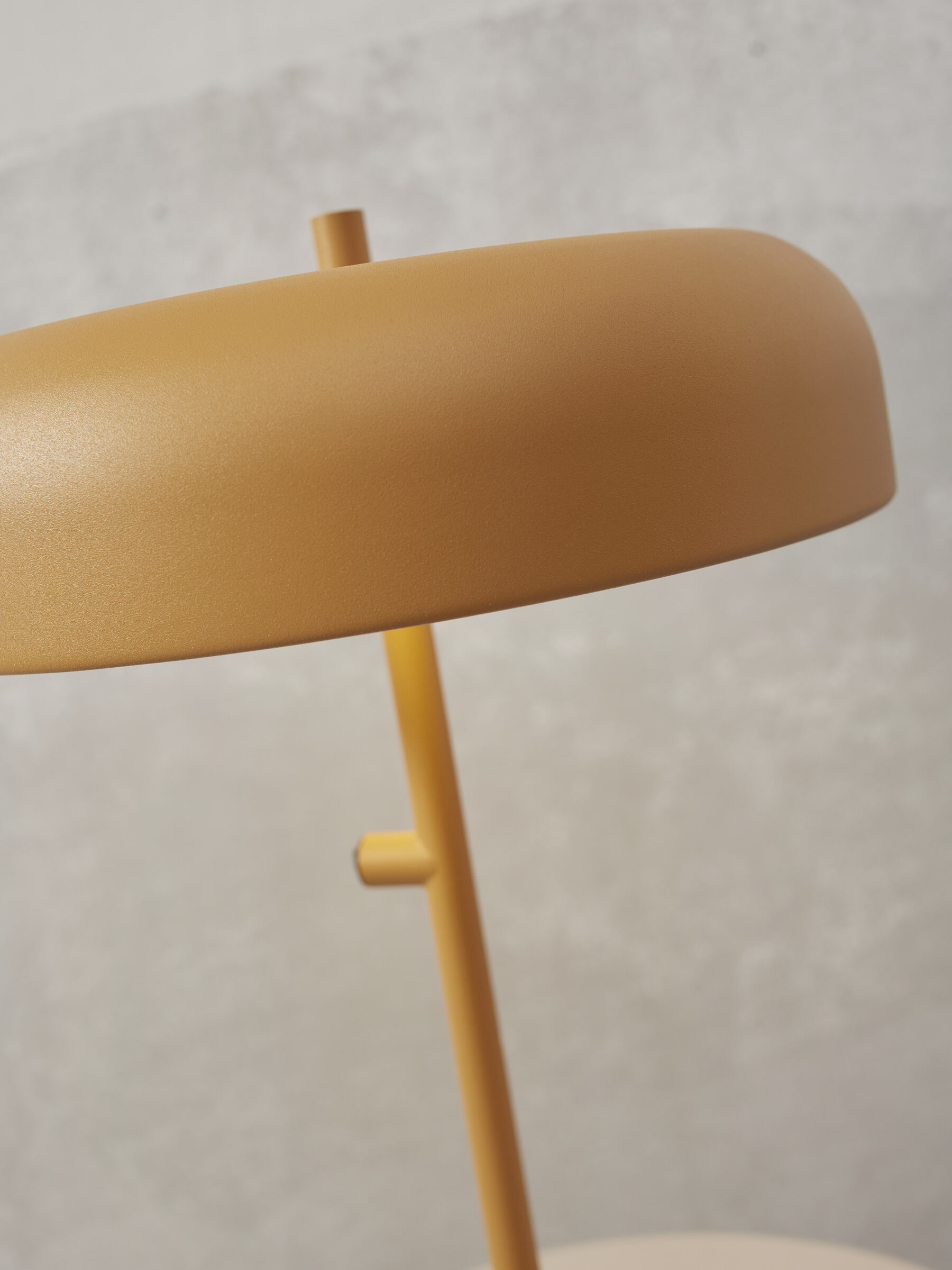 its about RoMi Tafellamp 'Porto' 45cm, kleur Mosterdgeel