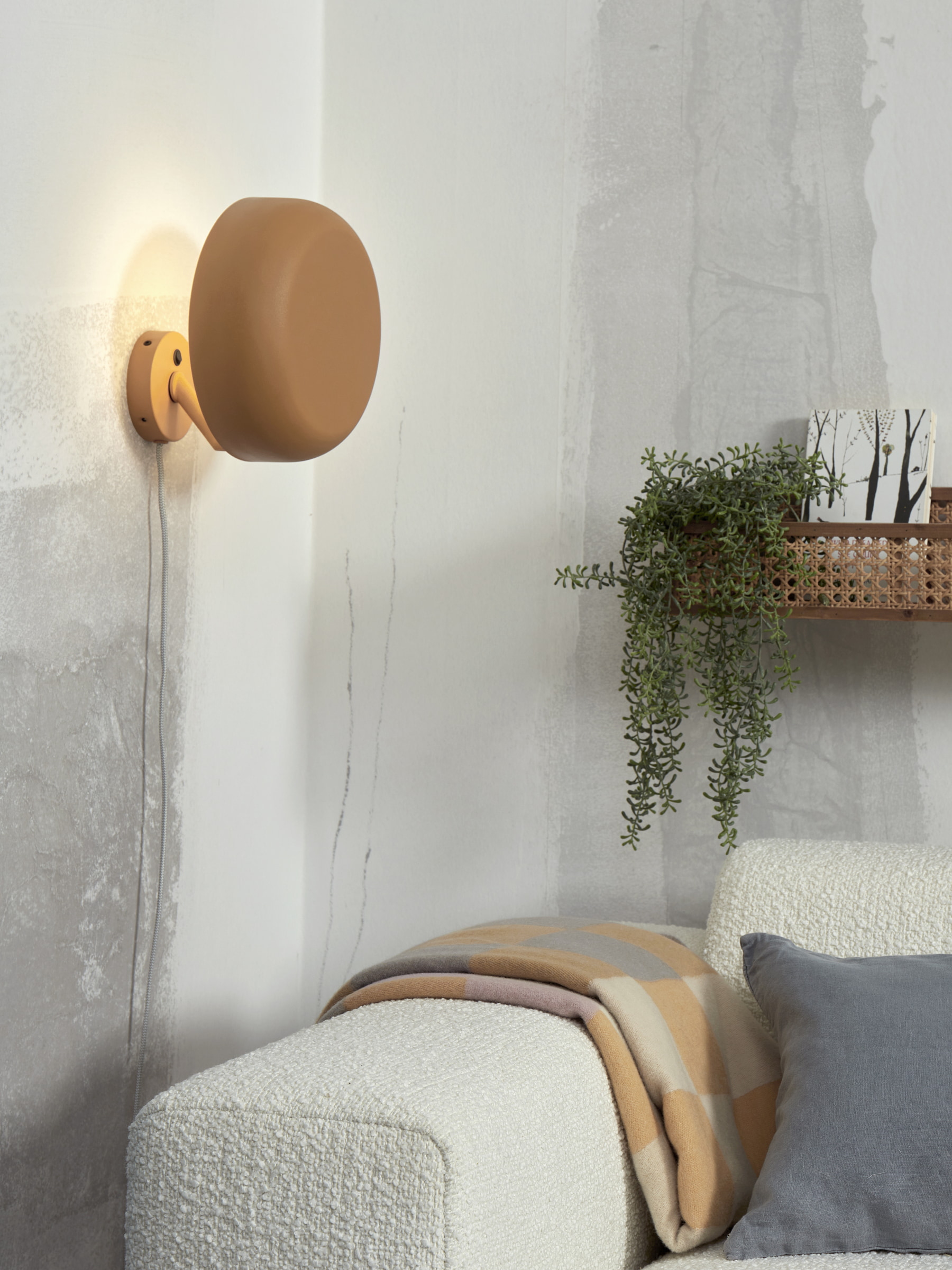 its about RoMi Wandlamp 'Porto' kleur Mosterdgeel