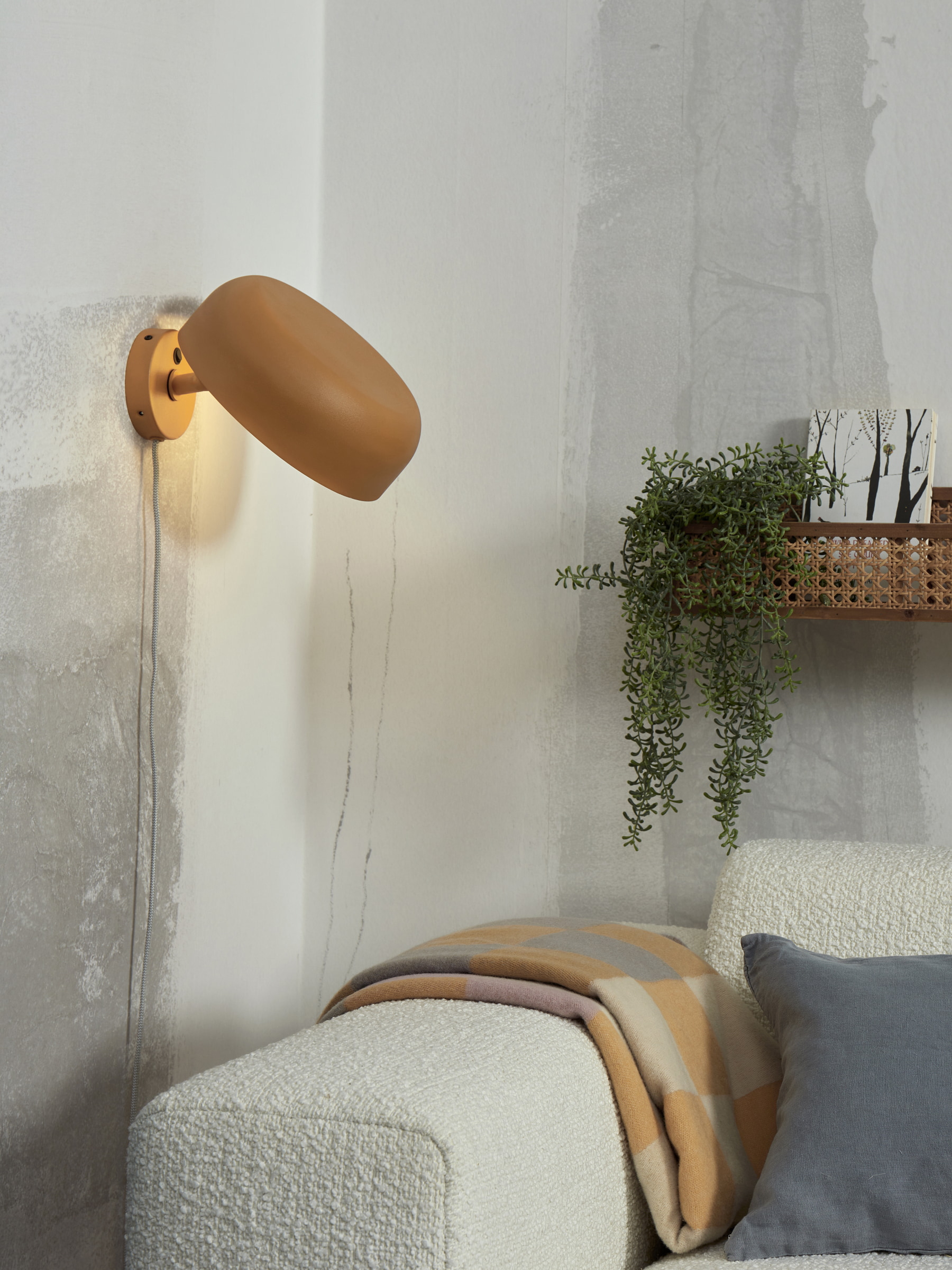 its about RoMi Wandlamp 'Porto' kleur Mosterdgeel