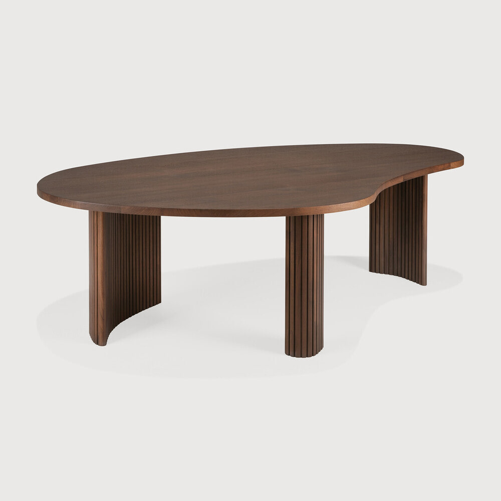 Ethnicraft Organische Salontafel 'Boomerang' Gevernist Teakhout, 126 x 74cm, kleur Bruin