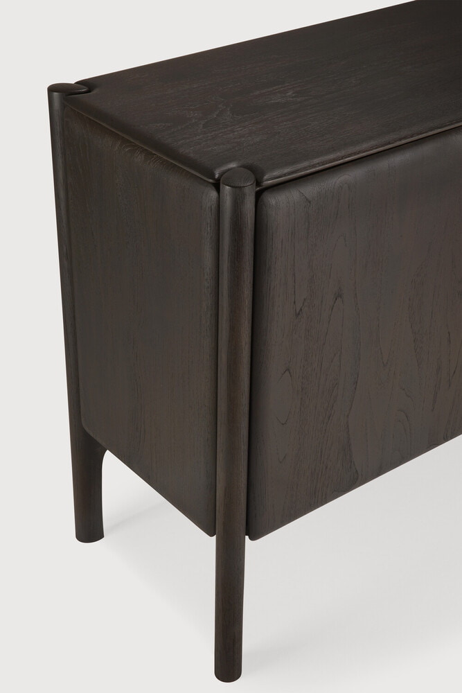 Ethnicraft Dressoir 'PI' Gevernist Teakhout, 230cm, kleur Donkerbruin