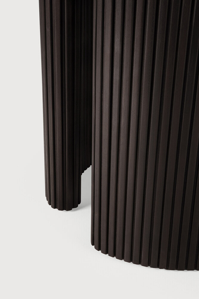 Ethnicraft Ronde Eettafel 'Roller Max' Gevernist Mahoniehout, 150cm, kleur Donkerbruin