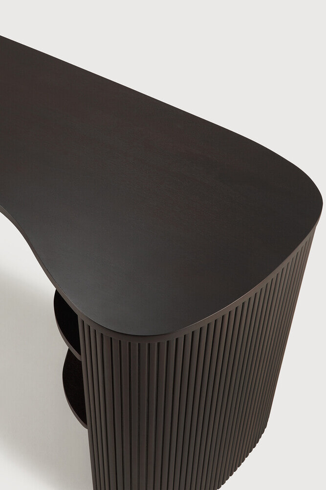 Ethnicraft Organisch Bureau 'Roller Max' Gevernist Mahoniehout, 137 x 52cm, kleur Donkerbruin