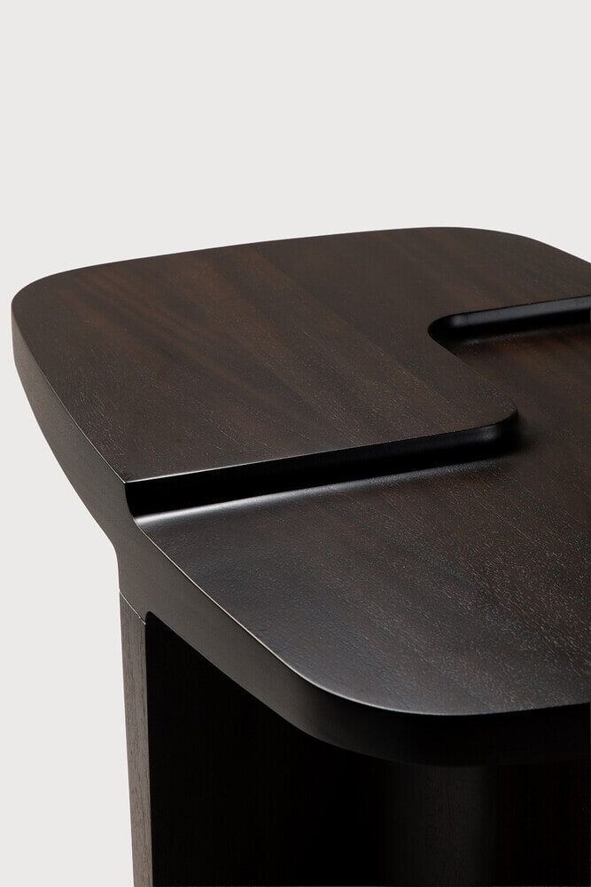 Ethnicraft Deens Ovale Bijzettafel 'Brutalist' Gevernist Mahoniehout, 60 x 40cm, kleur Rose Brown