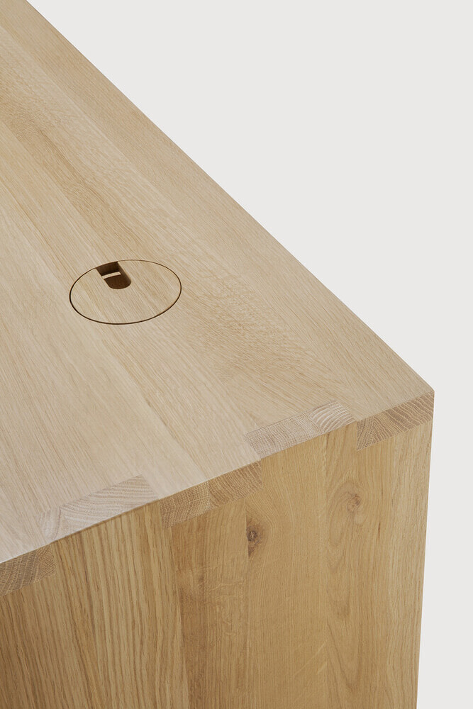 Ethnicraft Bureau 'U' Gevernist Eikenhout, 140 x 70cm, kleur Naturel