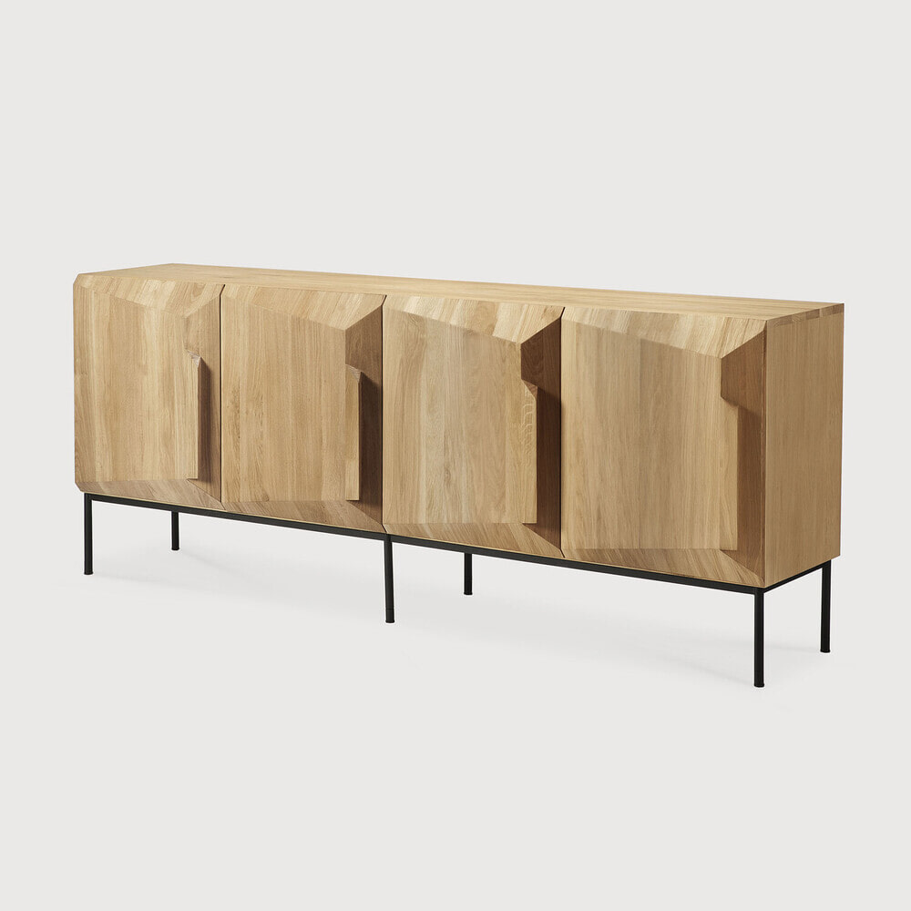 Ethnicraft Dressoir 'Stairs' Gevernist Eikenhout, 200cm