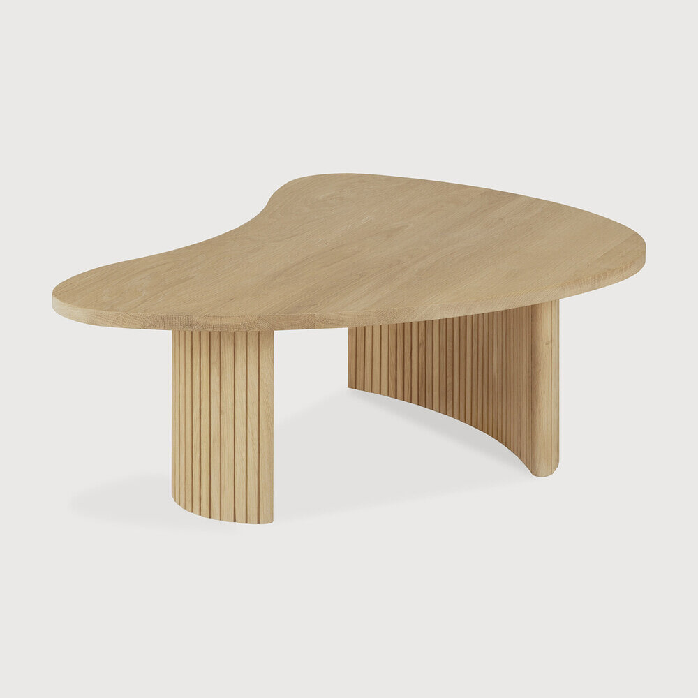 Ethnicraft Organische Salontafel 'Boomerang' Geolied Eikenhout, 90 x 61cm, kleur Naturel