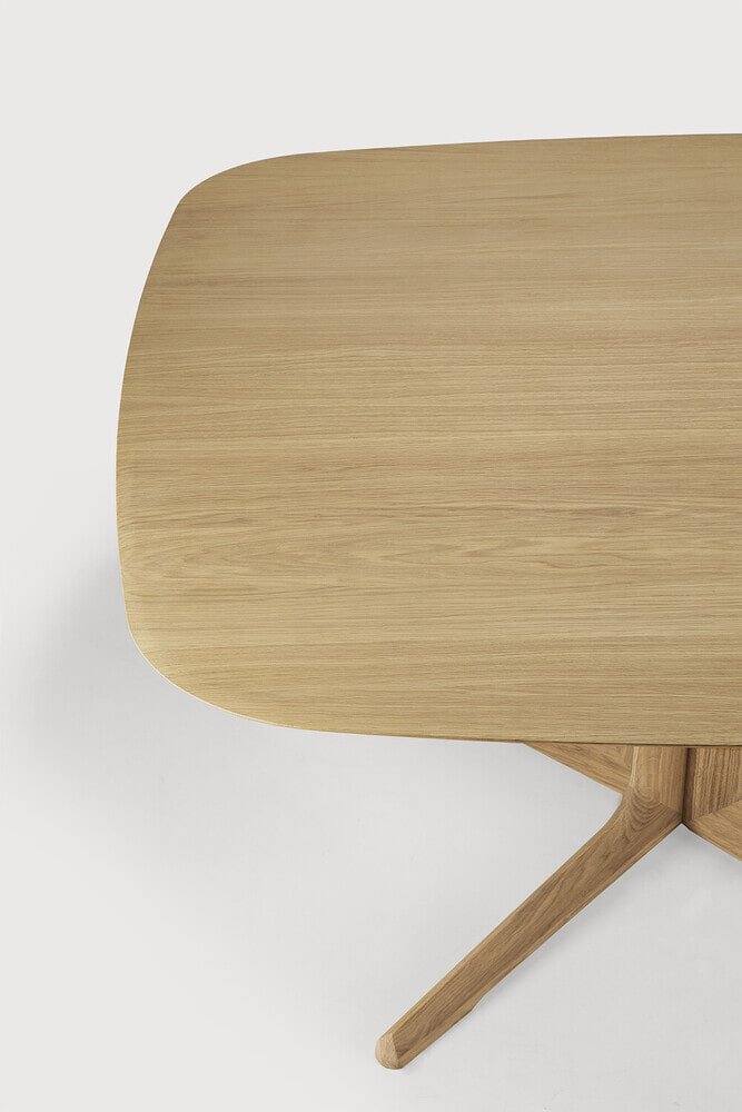 Ethnicraft Vierkante Eettafel 'Corto' Geolied Eikenhout, 150 x 150cm, kleur Naturel