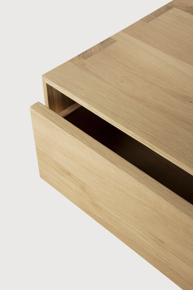 Ethnicraft Zwevend Nachtkastje 'Nordic' Geolied Eikenhout, kleur Naturel