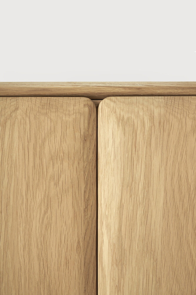 Ethnicraft Dressoir 'PI' Geolied Eikenhout, 174cm