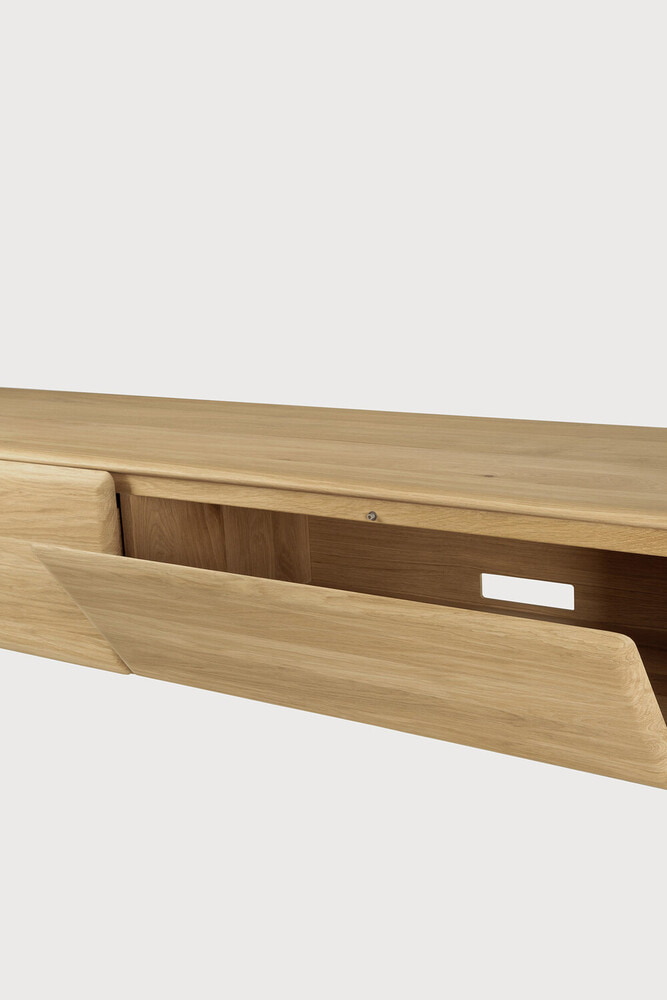 Ethnicraft TV-meubel 'PI' Geolied Eikenhout, 242cm