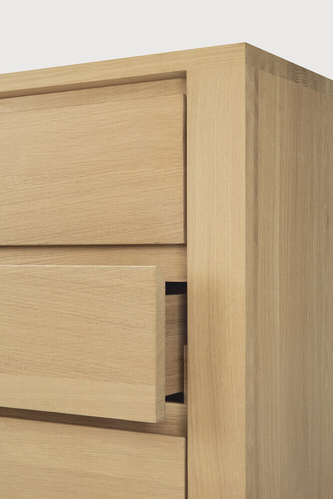 Ethnicraft Dressoir 'Shadow' Geolied Eikenhout, 134cm