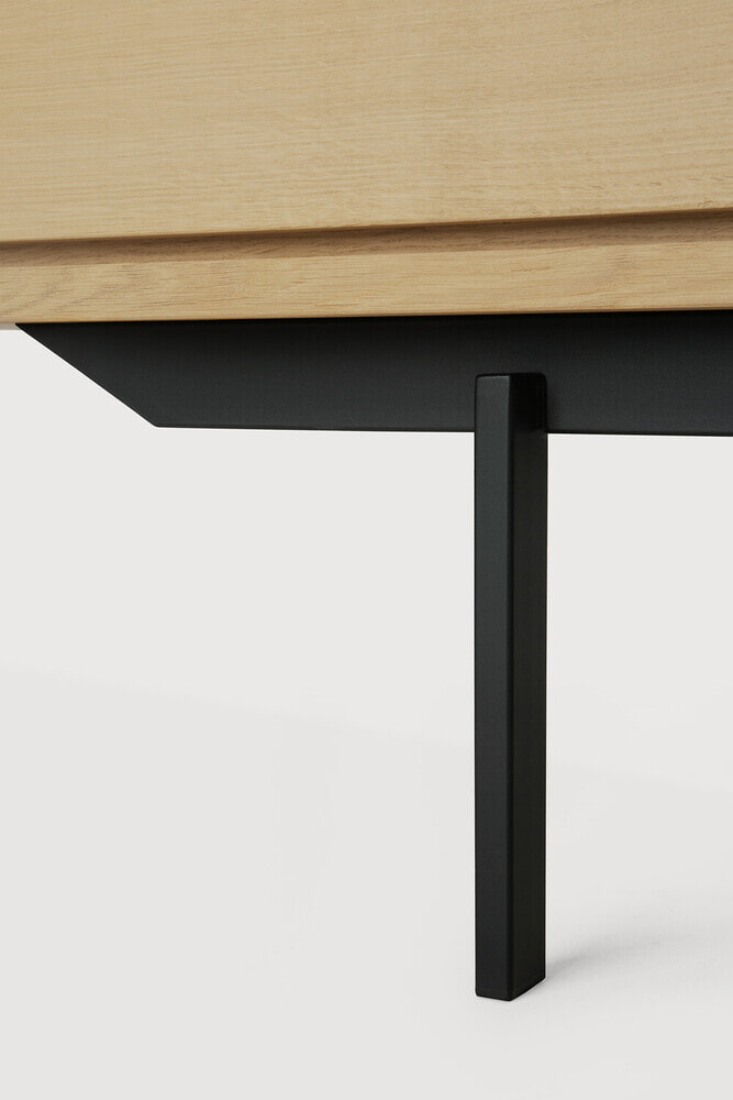 Ethnicraft Dressoir 'Shadow' Geolied Eikenhout, 224cm