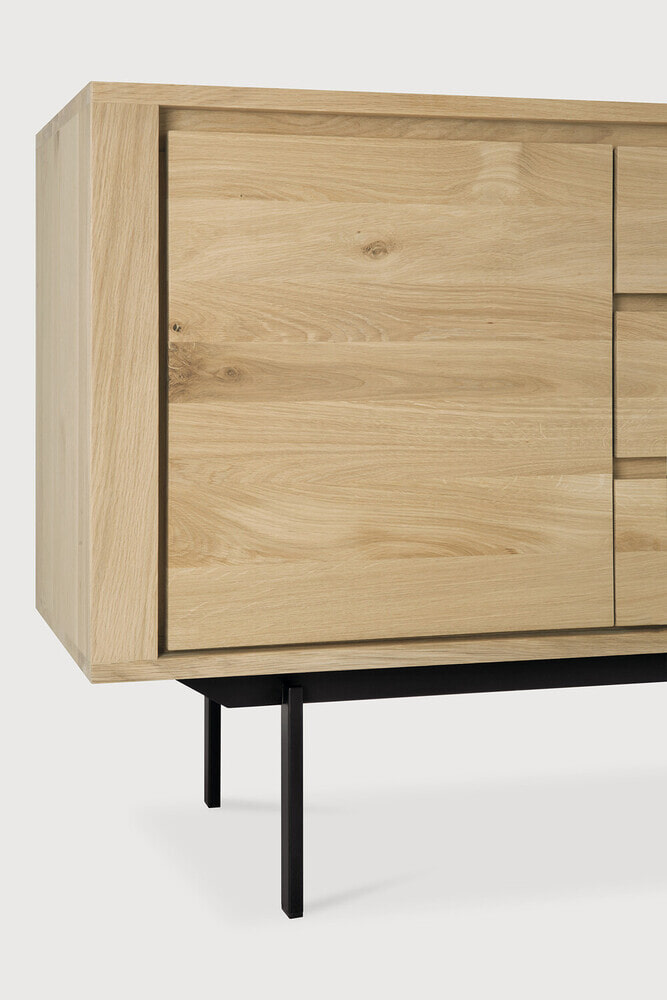 Ethnicraft Dressoir 'Shadow' Geolied Eikenhout, 134cm