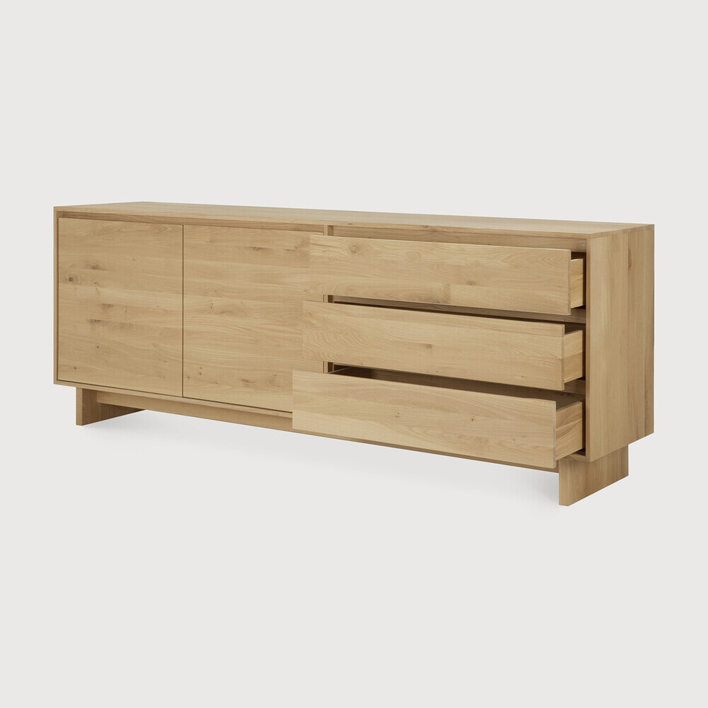 Ethnicraft Dressoir 'Wave' Geolied Eikenhout, 205cm
