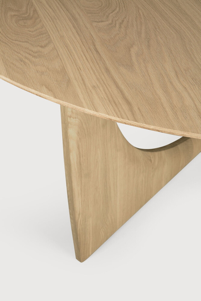 Ethnicraft Ronde Eettafel 'Geometric' Geolied Eikenhout, 150cm, kleur Naturel