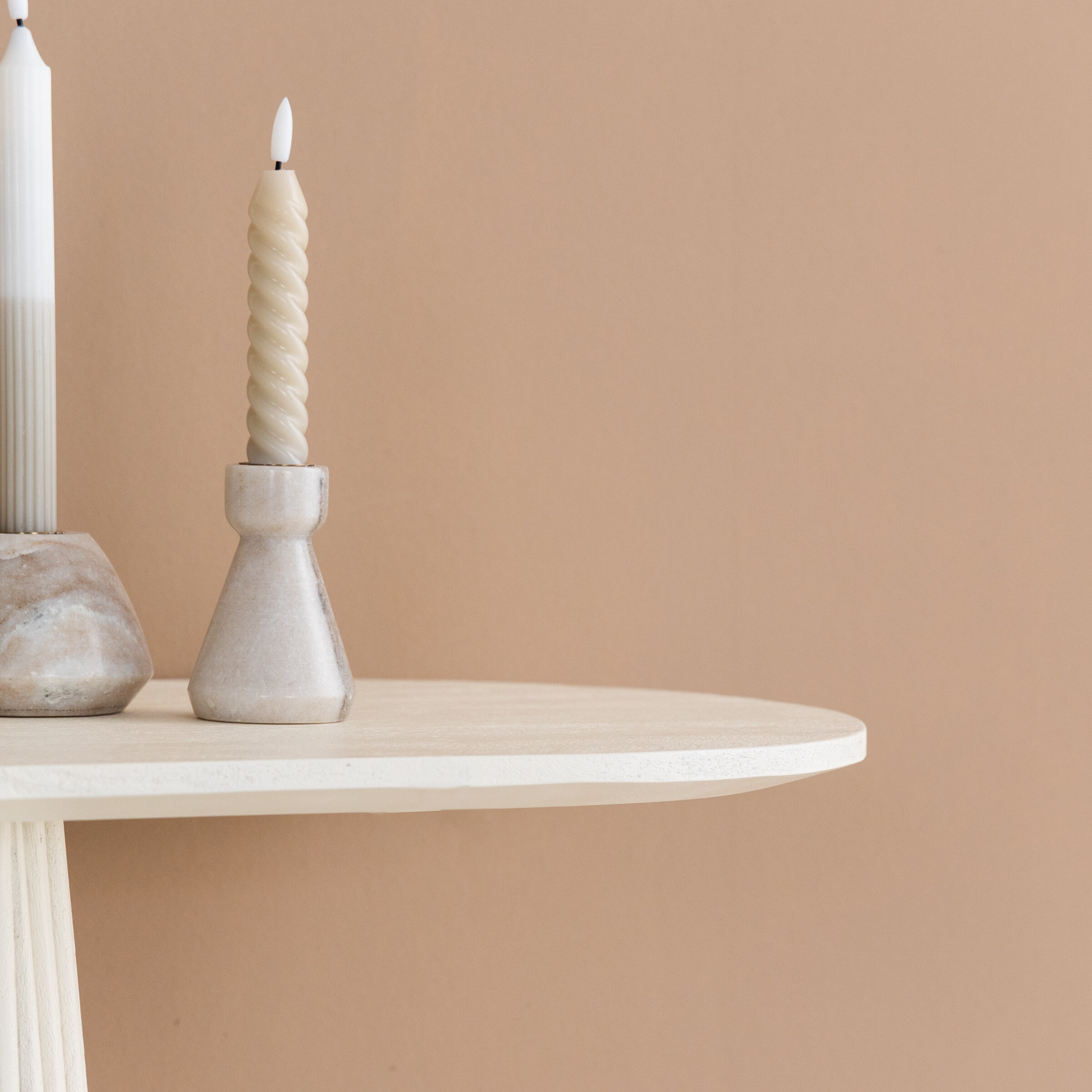 Sohome Ovale Sidetable 'Puck' Mangohout, 140cm, kleur Ivoor