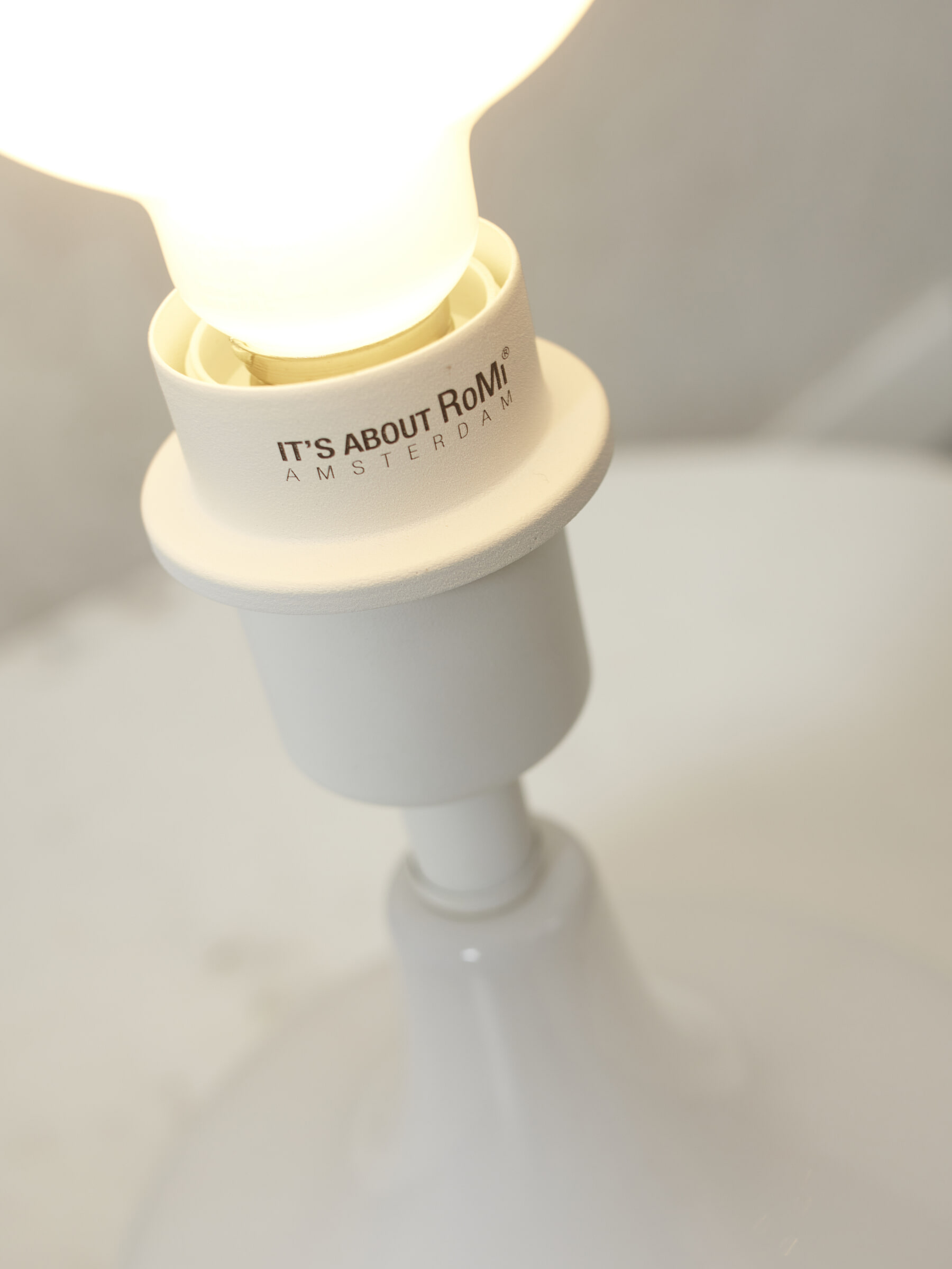 its about RoMi Tafellamp 'Reykjavik' Linnen, 46cm, kleur Donkerbeige