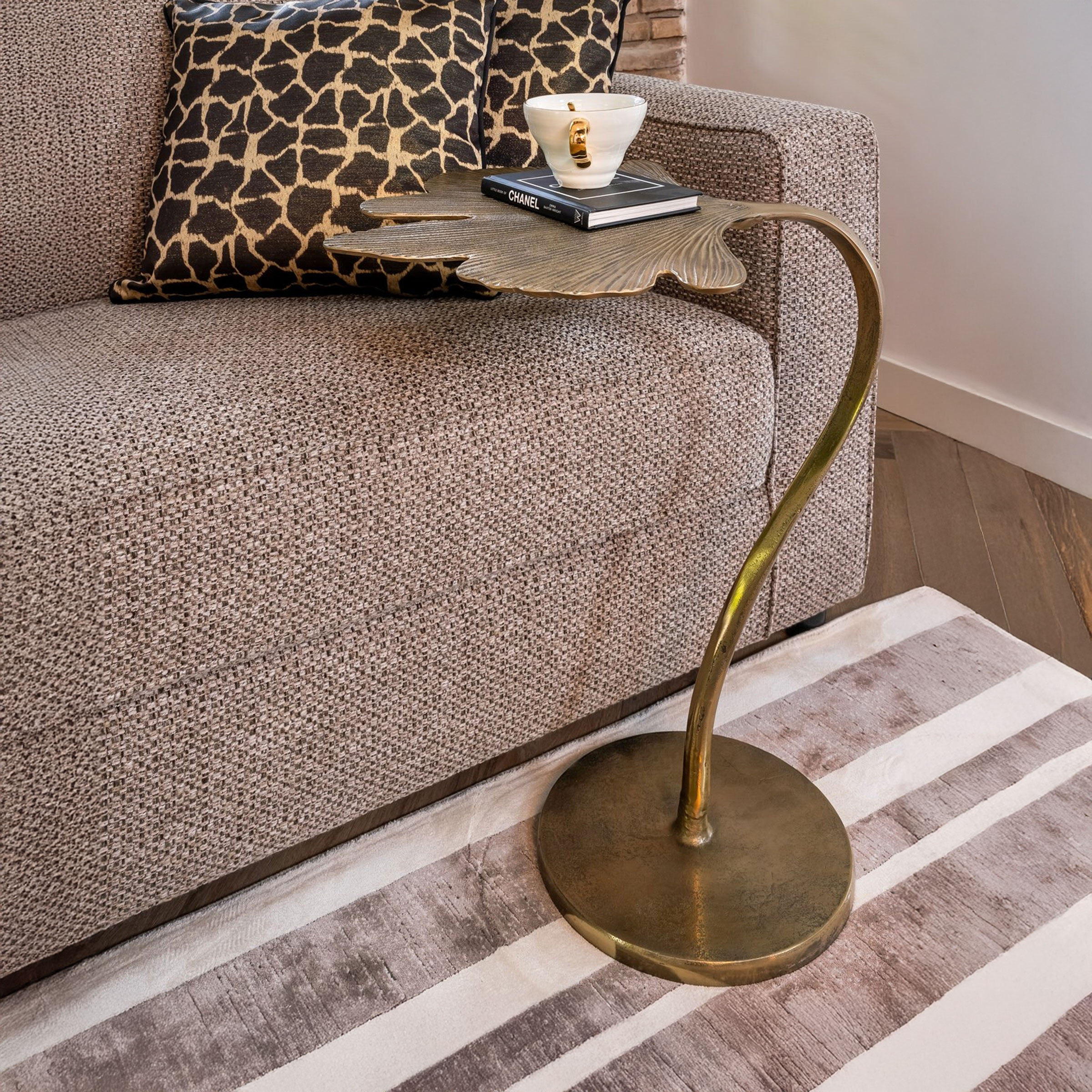 Richmond Bijzettafel June 51 x 49cm - Brushed Gold