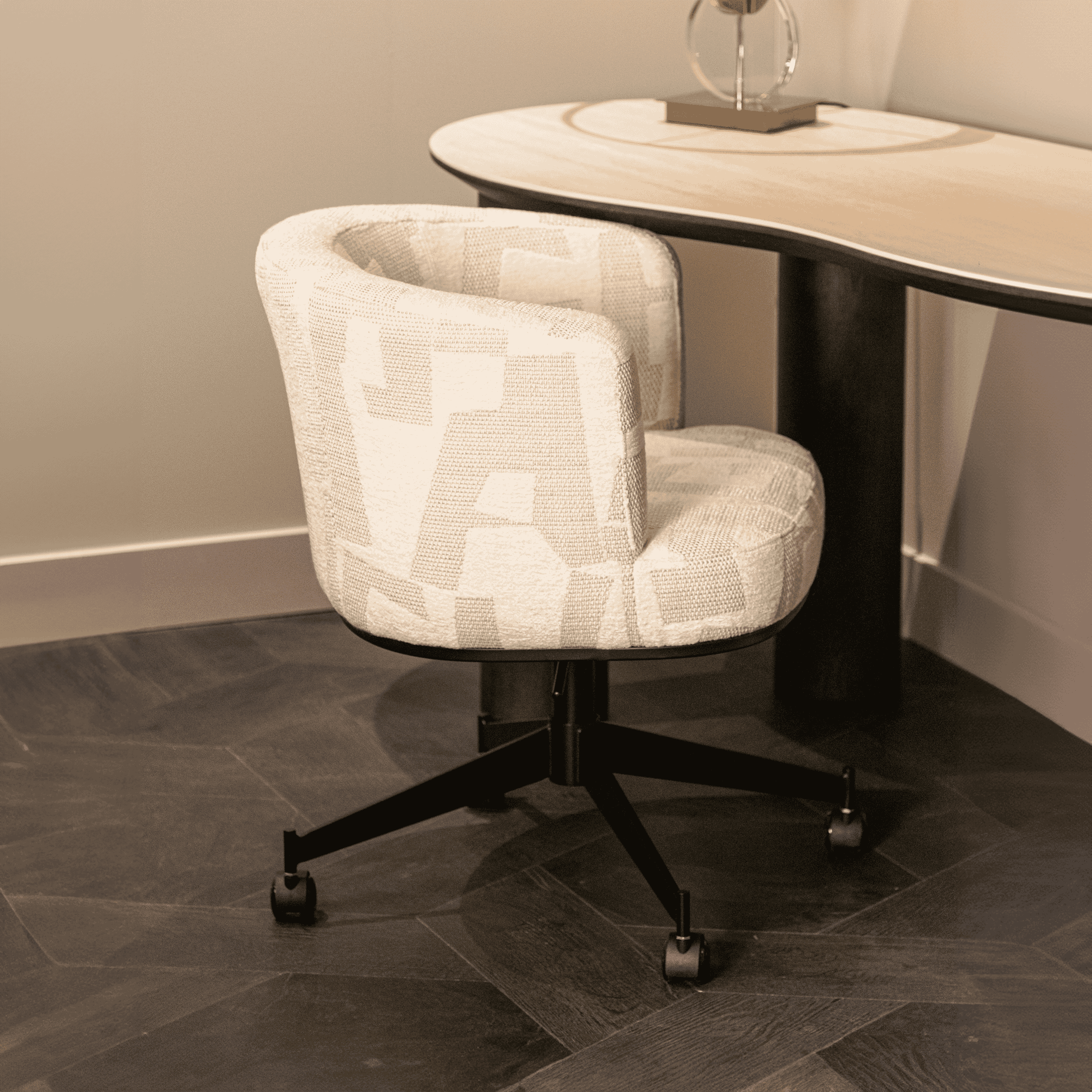 Richmond Draaibare Eetkamerstoel 'Rochenne' Op wielen, kleur Beige