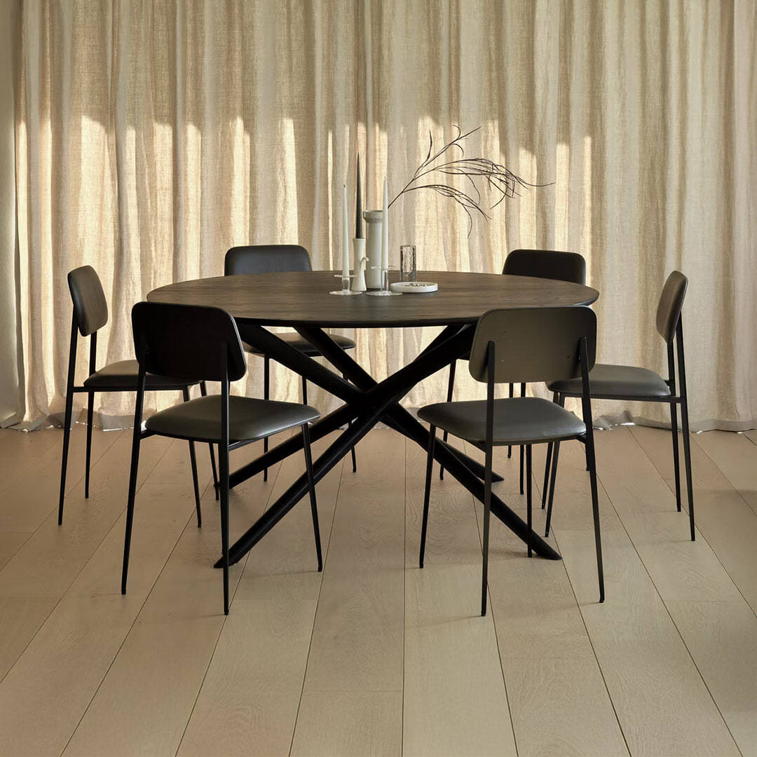 Ethnicraft Ronde Eettafel 'Mikado' Gevernist Eikenhout, 150cm