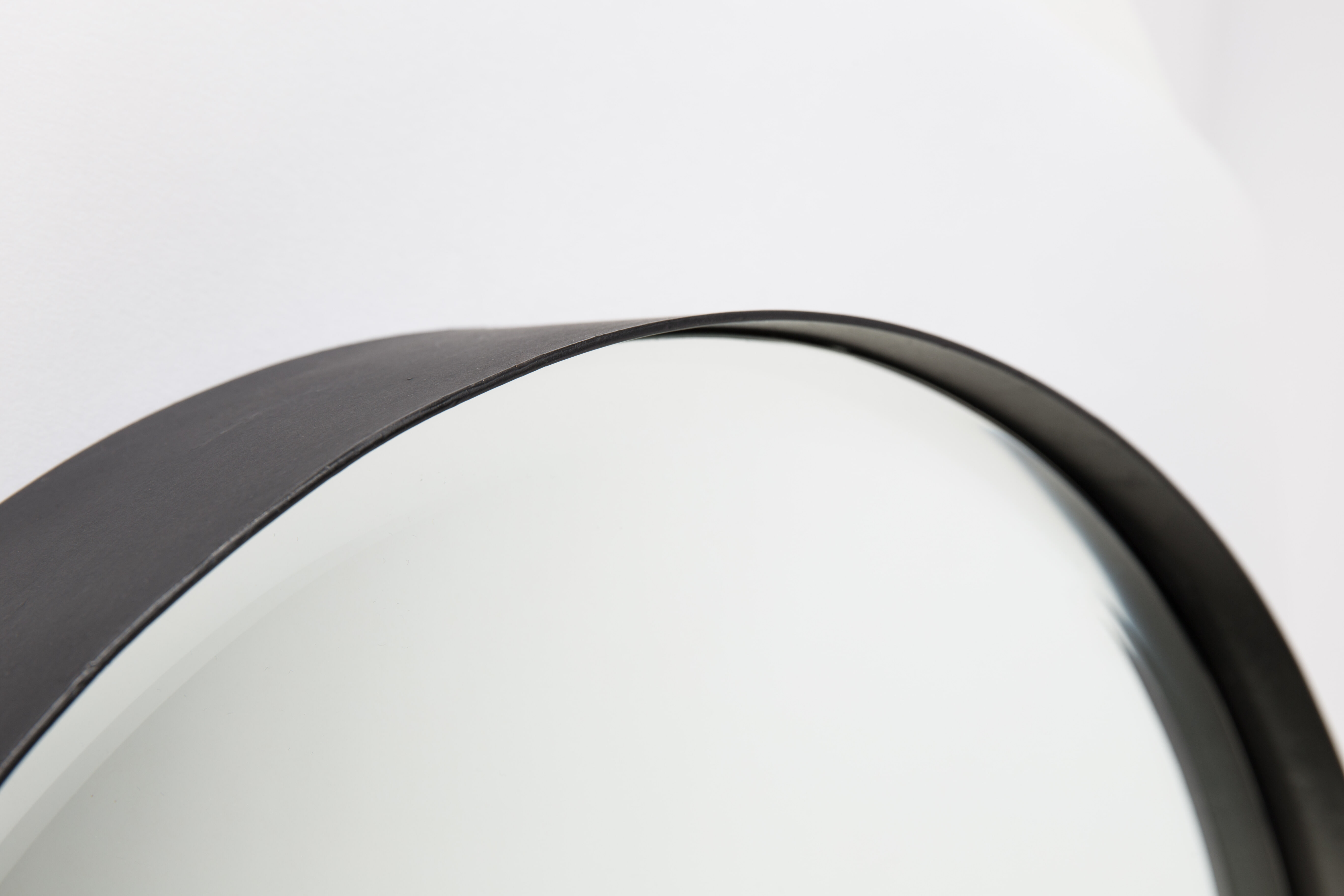 Ronde Spiegel 'Sal' 60cm, kleur zwart