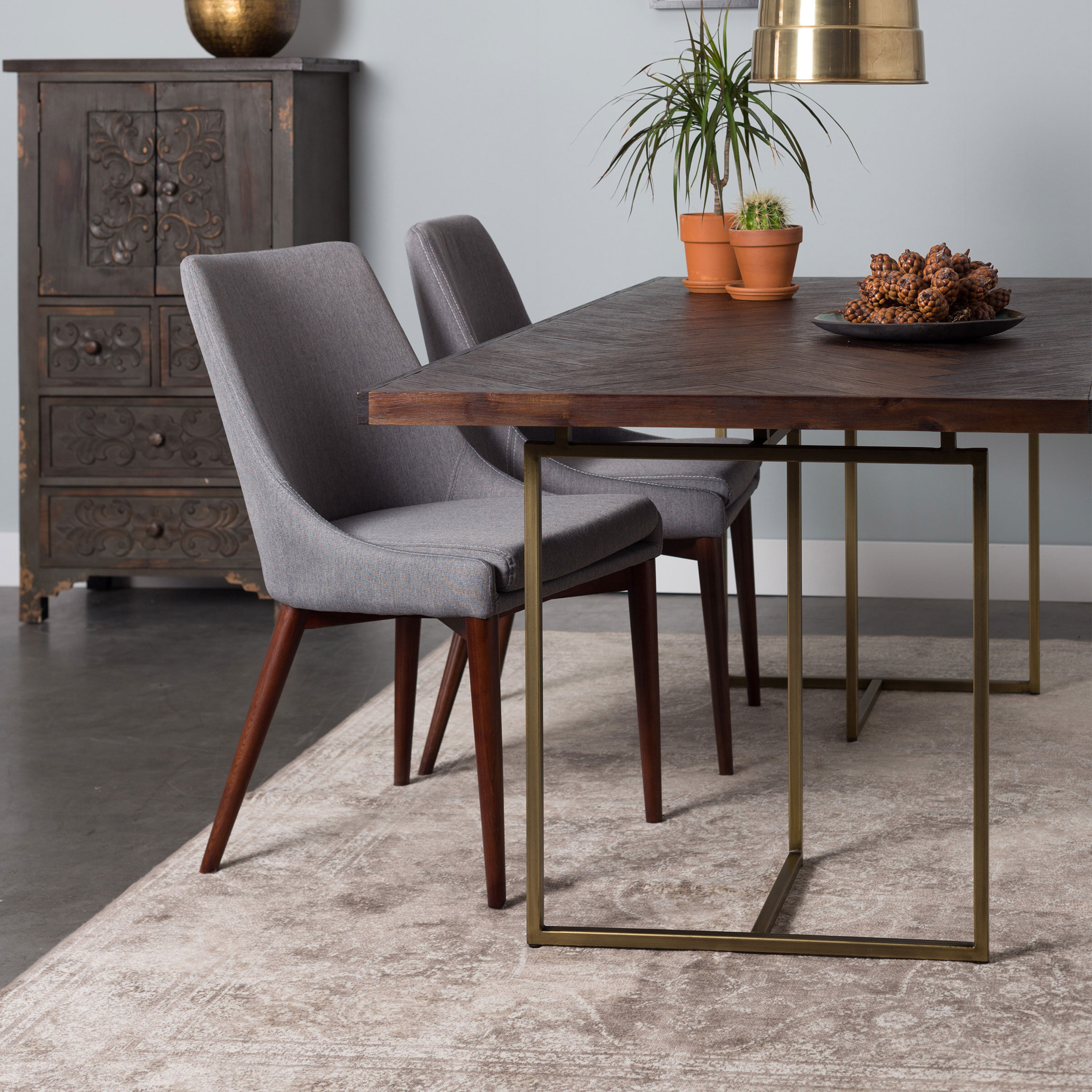 Dutchbone Vloerkleed 'Rugged' 170 x 240cm, kleur Light Dutchbone Vloerkleed 'Rugged' 170 x 240cm, kleur Light